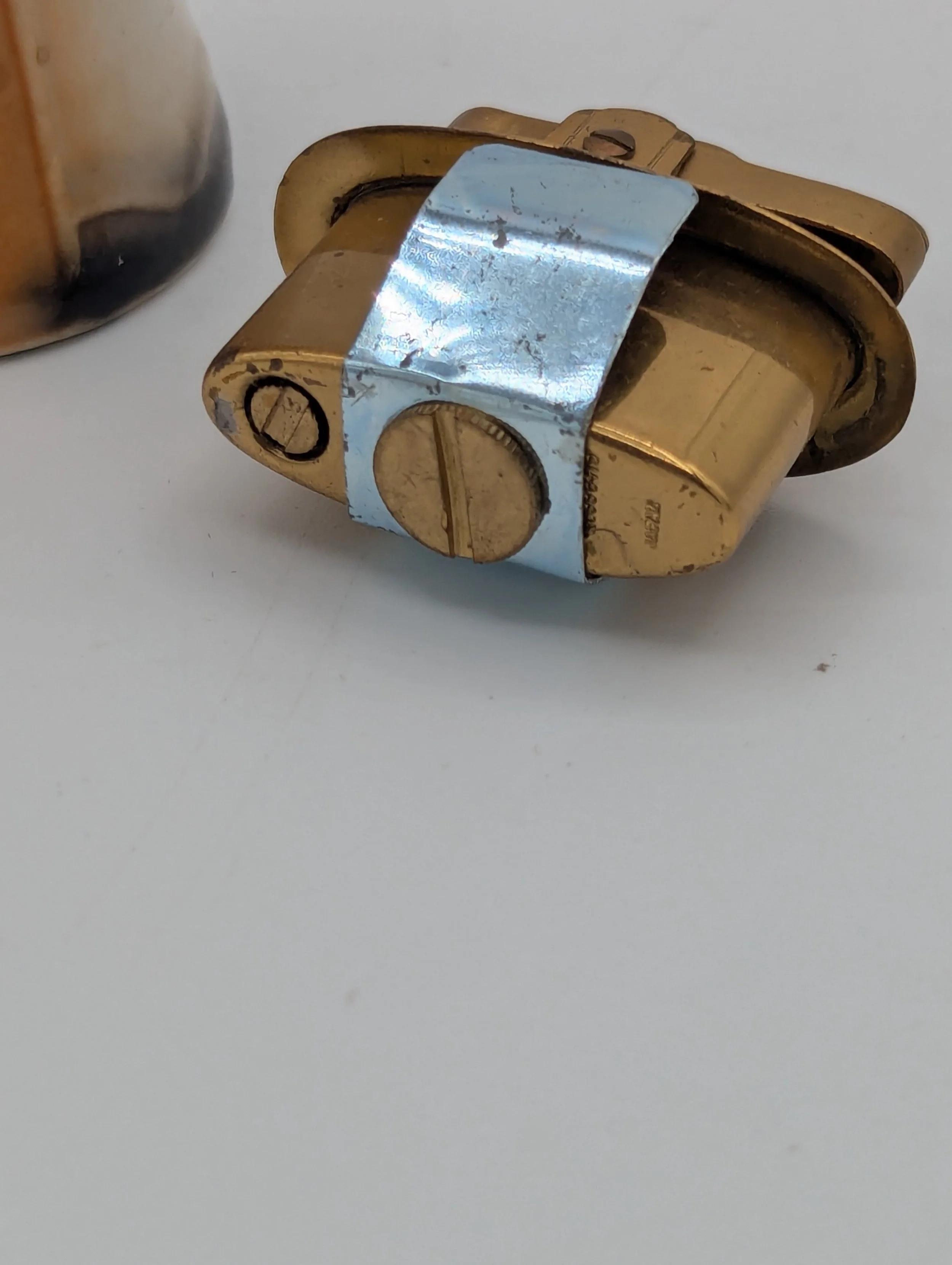 PXL_20250930_204849618.jpg