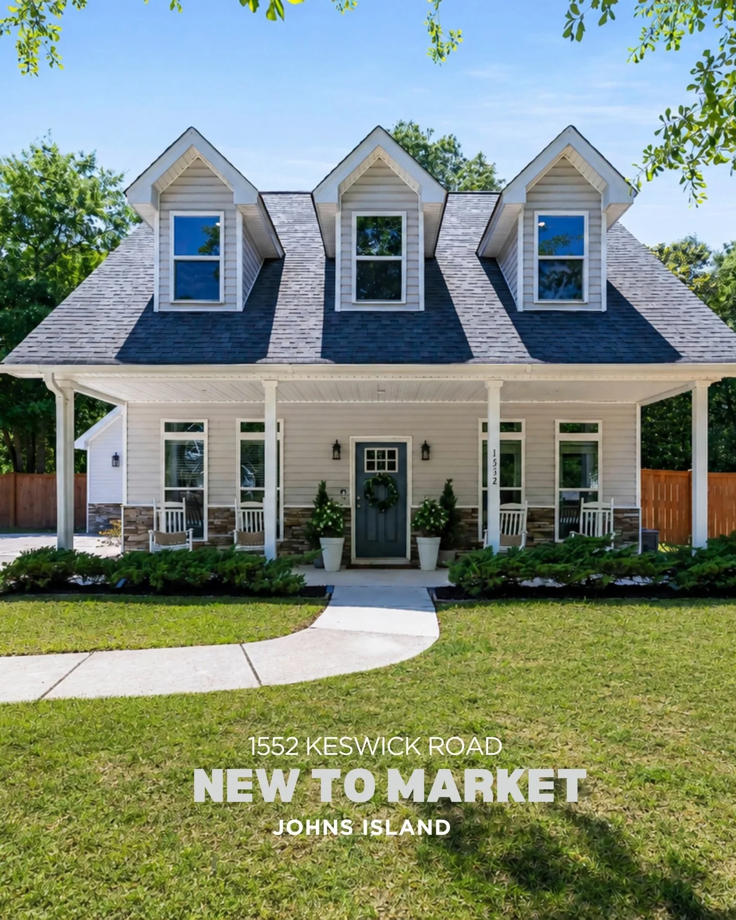 Johns Island living with the kind of backyard (and location) that&rsquo;s getting harder and harder to find. 

Situated on a fully fenced .38-acre lot in an X flood zone with no HOA, 1552 Keswick offers the flexibility to truly live the Lowcountry li