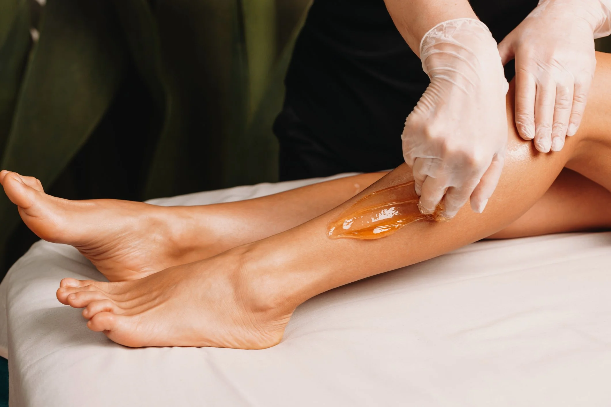 Sugaring vs. waxing in Baton Rouge: why more people are making the switch