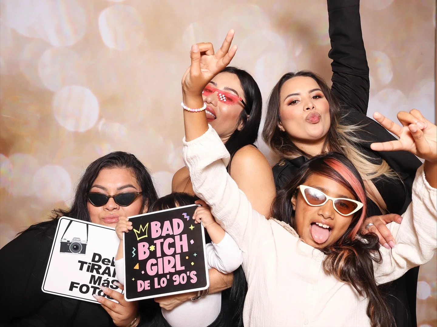 No matter the occasion, the champagne backdrop is one of our most popular backdrops!

We had the opportunity to celebrate Britney&rsquo;s Quincea&ntilde;era this past weekend and we had a special ask: can you bring out the bad bunny 🐰 props and the 