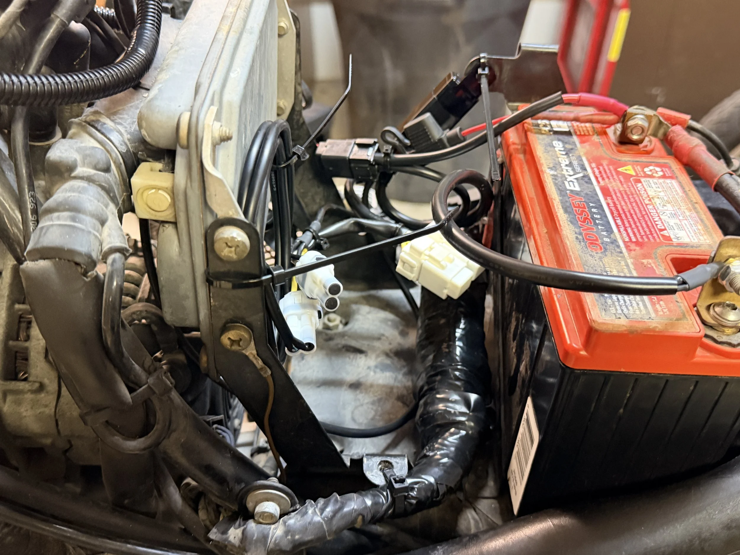 A feinal look at the ABS delete after waterproofing ABS controller cable. 