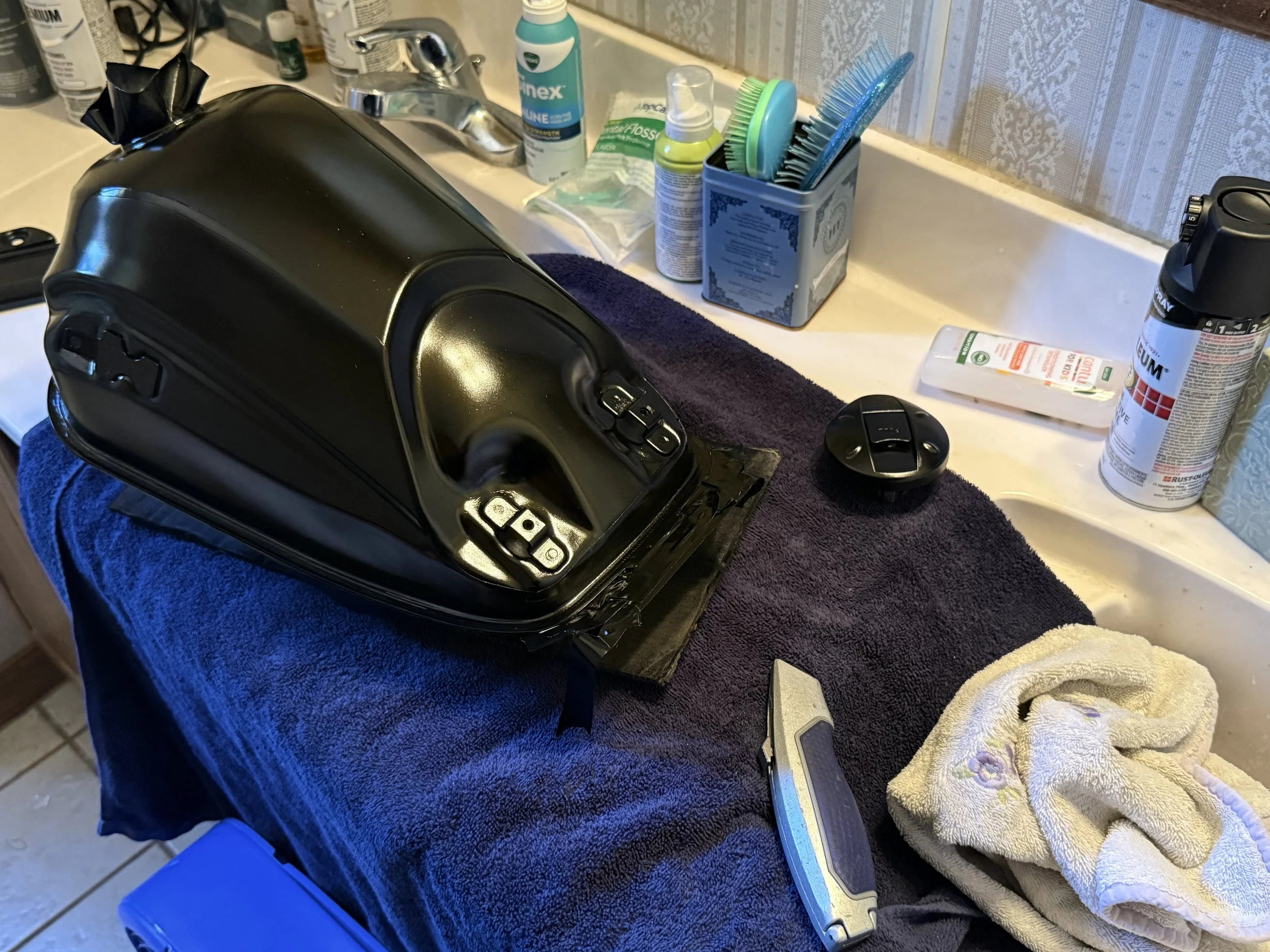 Black coat is on, and the paint is doing well despite not having a paint booth and taking over the bathroom for 96 hours. 