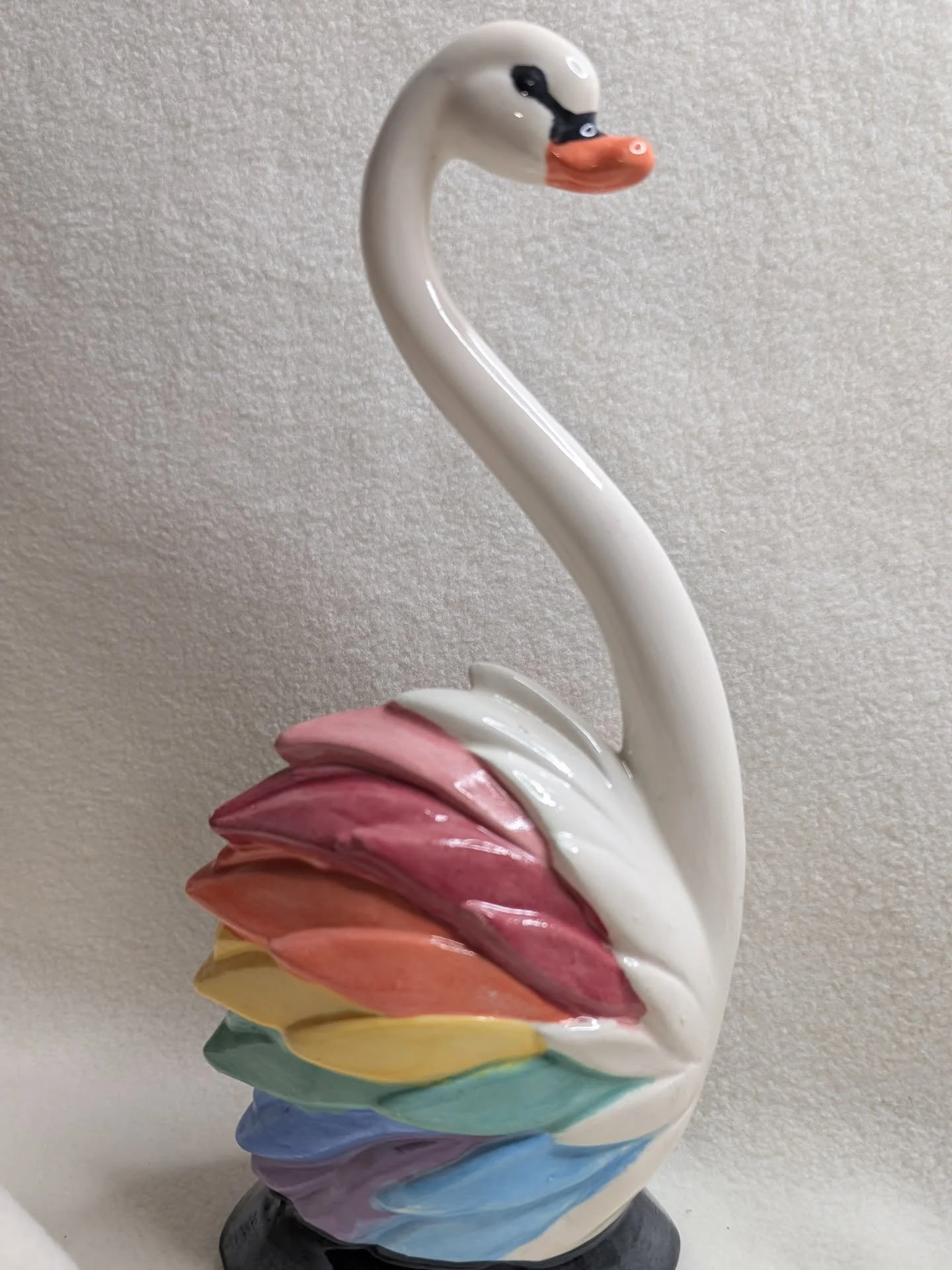 Full disclosure!! The swans are very beautiful, and I did not sculpt them 😂 I was lucky enough to find a few swan casting molds, and what better bird for a resident of Manlius to have around?! I am thoroughly enjoying painting them!
What do you thi