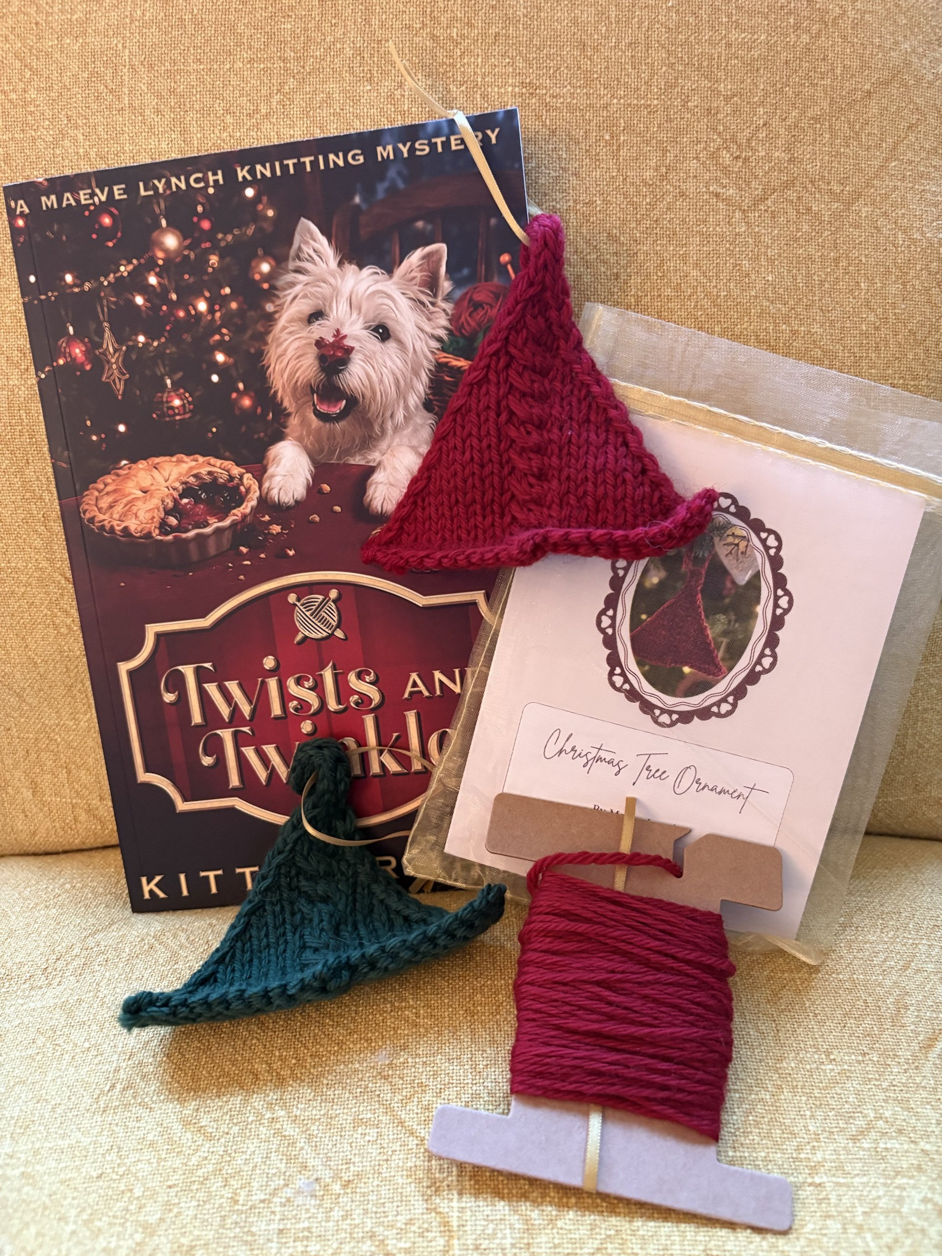 1-Twists-and-Twinkle-gift-set-MAIN.jpg