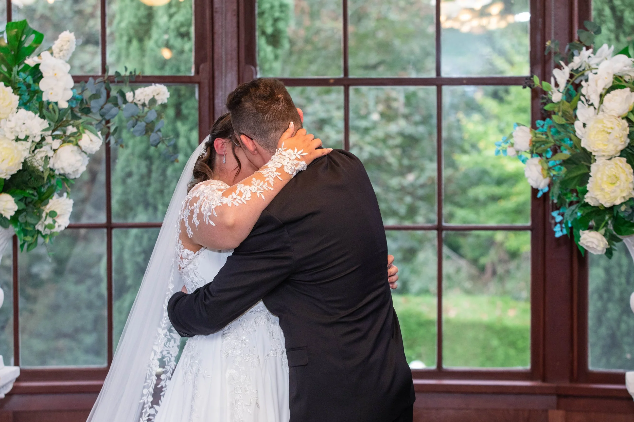 Tiffany & Luke’s Wedding at Marybrooke Manor