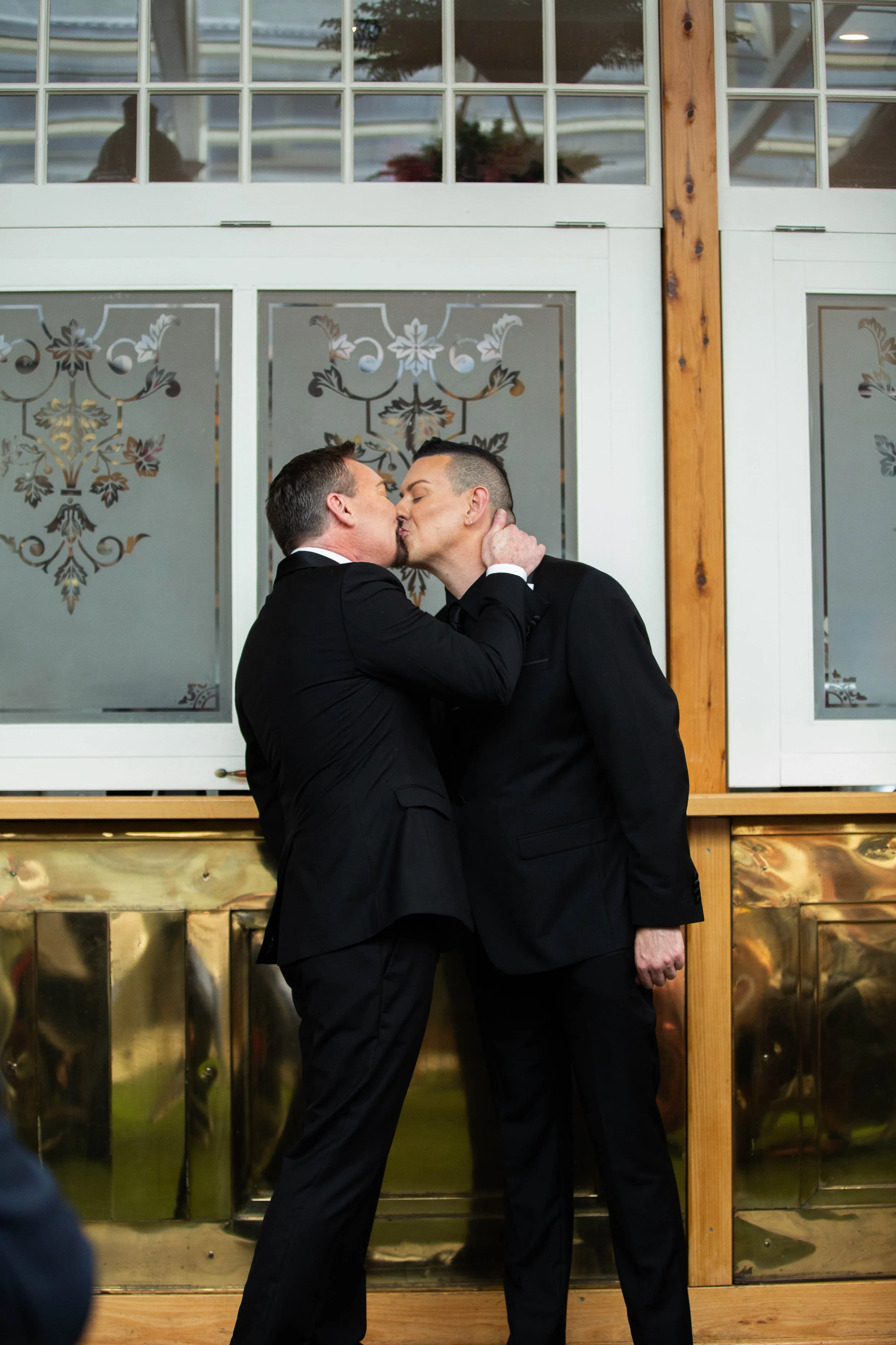 Craig & Allan's Wedding at Oscar's Hotel & Cafe Bar in Ballarat