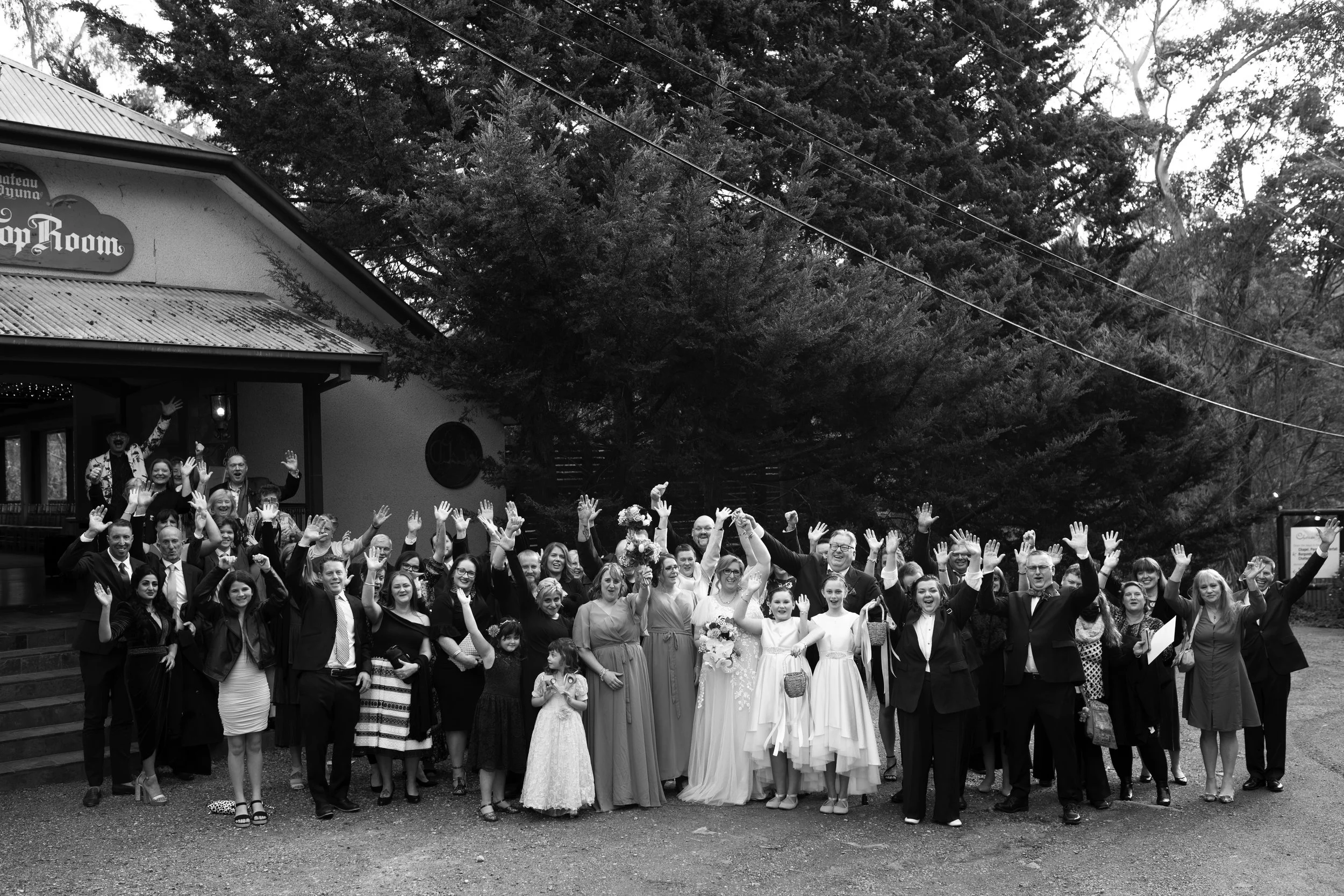 Alison & Simon's Wedding at Chateau Wyuna in Mount Evelyn