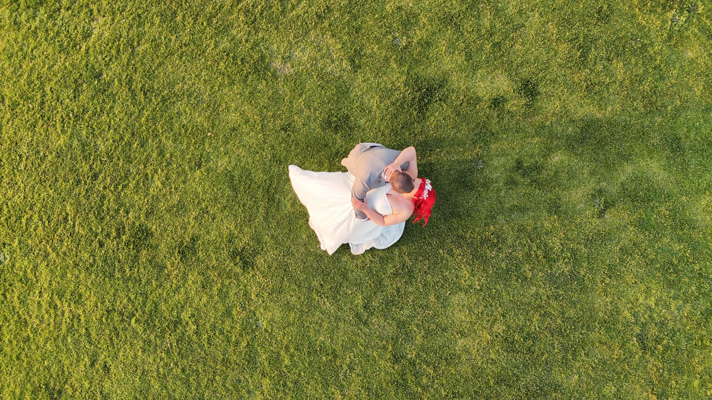 Chelsea & Garry’s Wedding ceremony and reception at Jack Rabbit Winery in Bellarine 