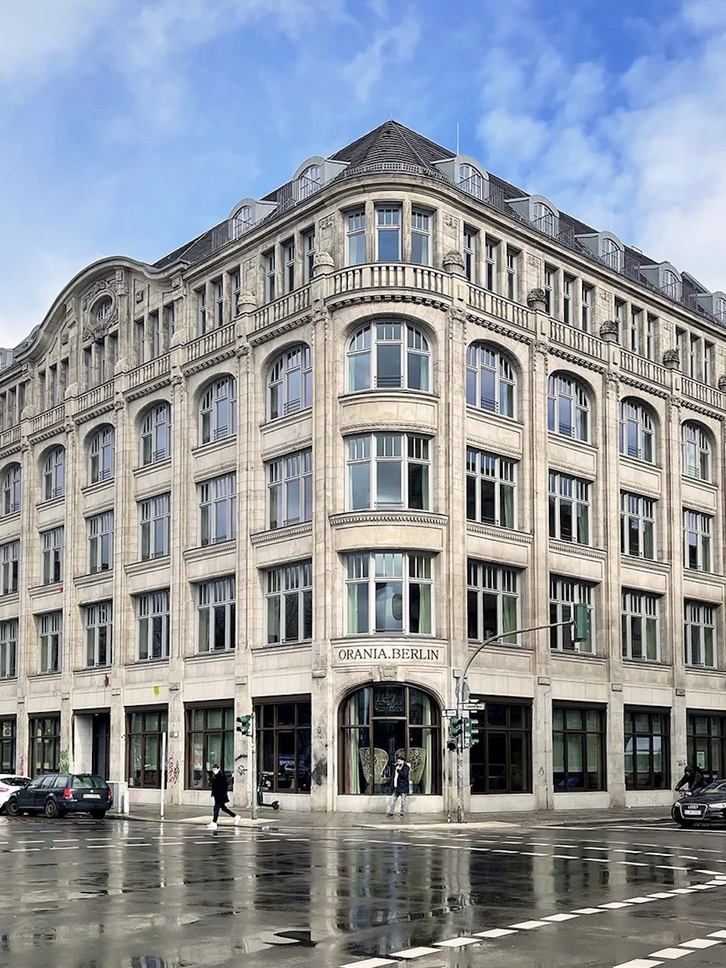 de_berlin_orania-berlin_exterior_portrait.jpeg