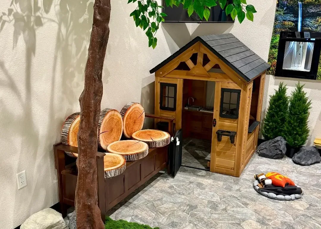 Family and kids friendly waiting area at The Nature of Health in Gilbert, AZ