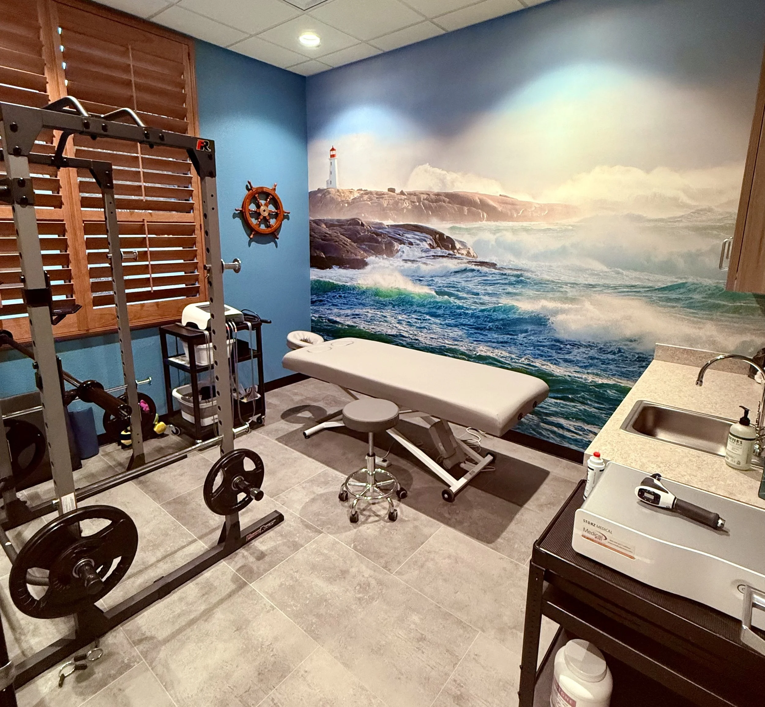 The Coast treatment room for physical medicine at The Nature of Health in Gilbert, AZ.