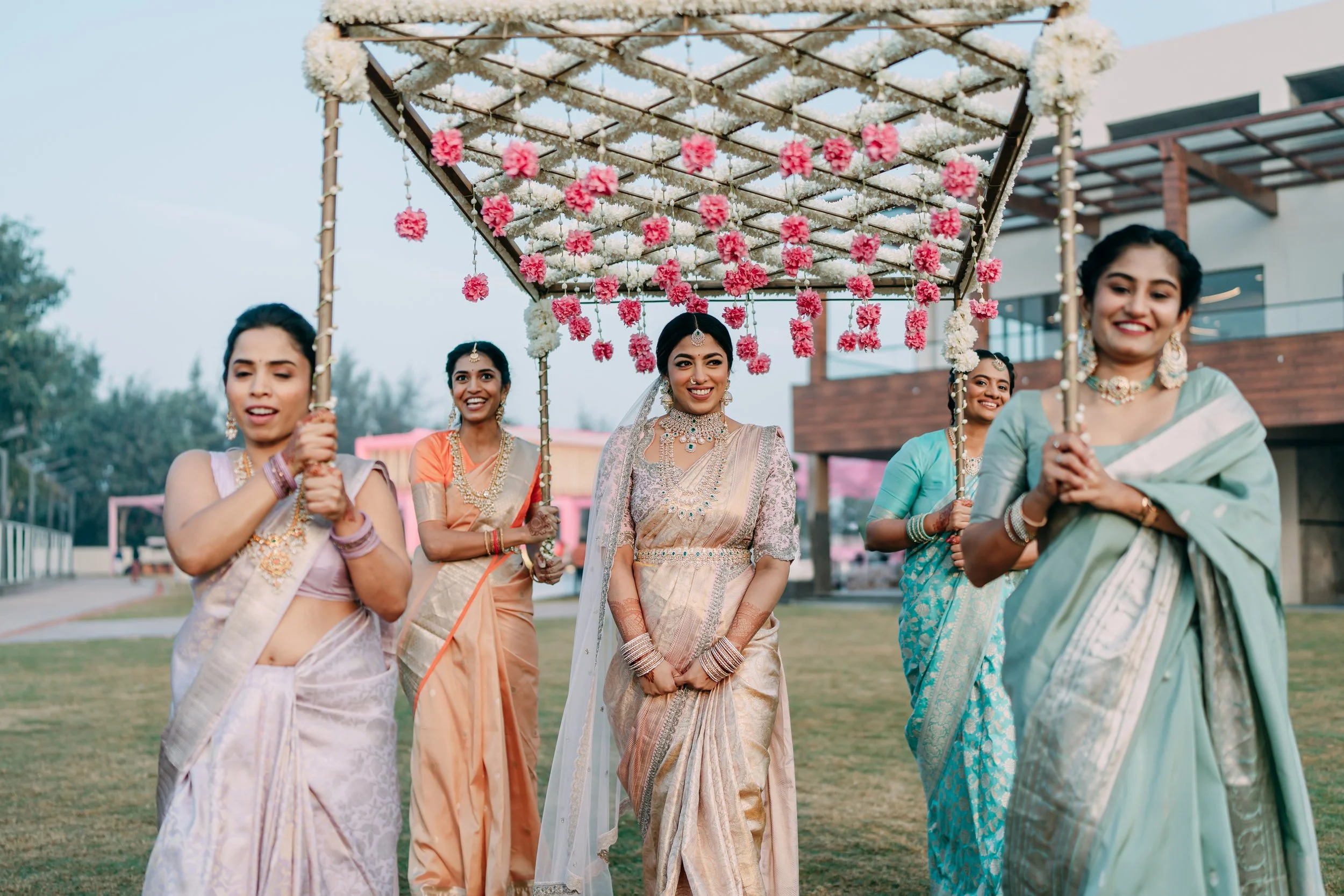 MEG+KOV_PM14450 .JPG