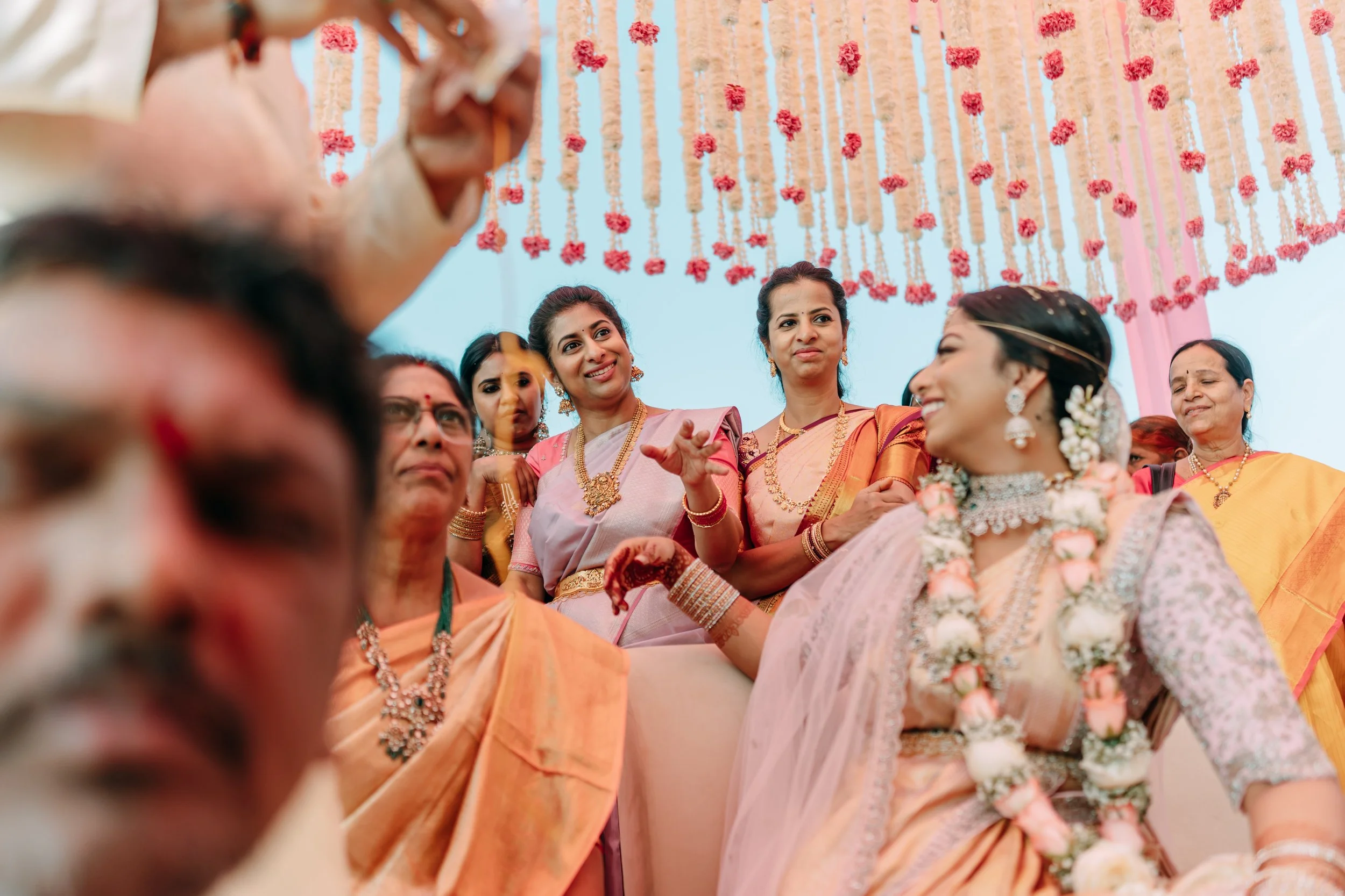 MEG+KOV_PM17190 .JPG