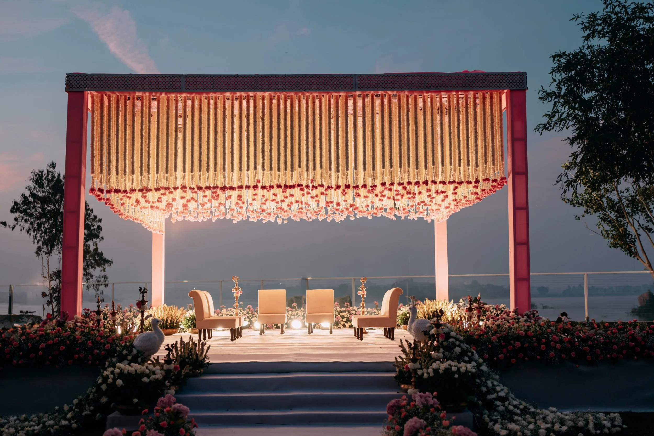 MEG+KOV_PM13387 .JPG