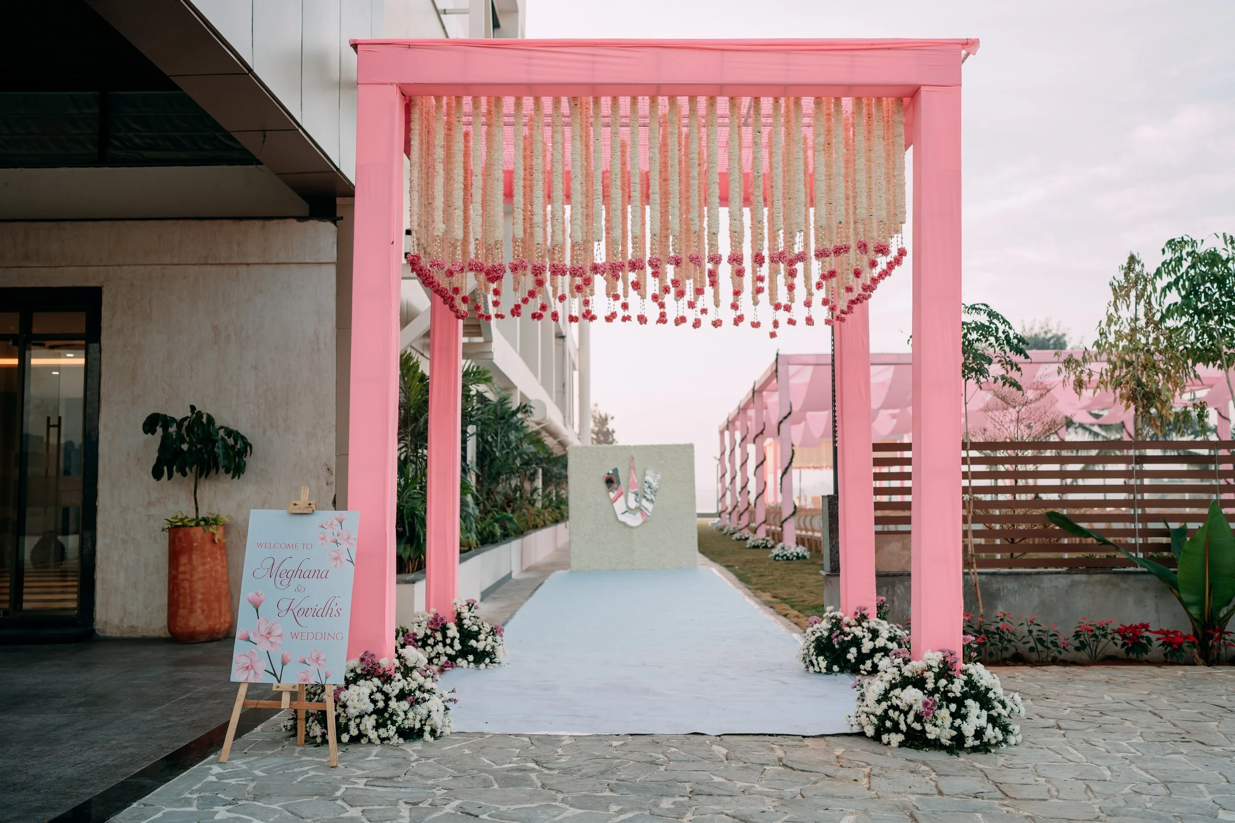 MEG+KOV_PM13667 .JPG