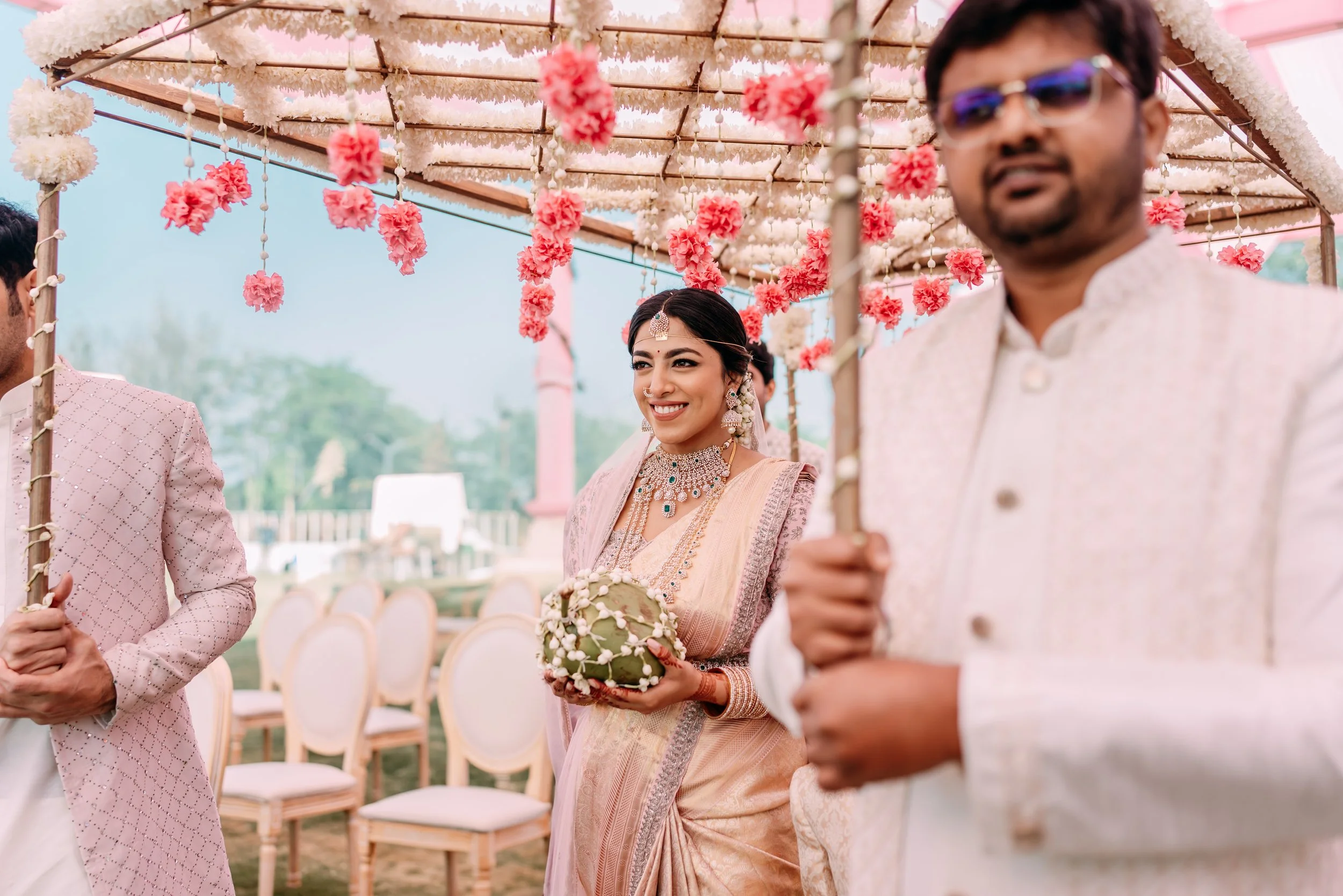 MEG+KOV_PM16100 .JPG