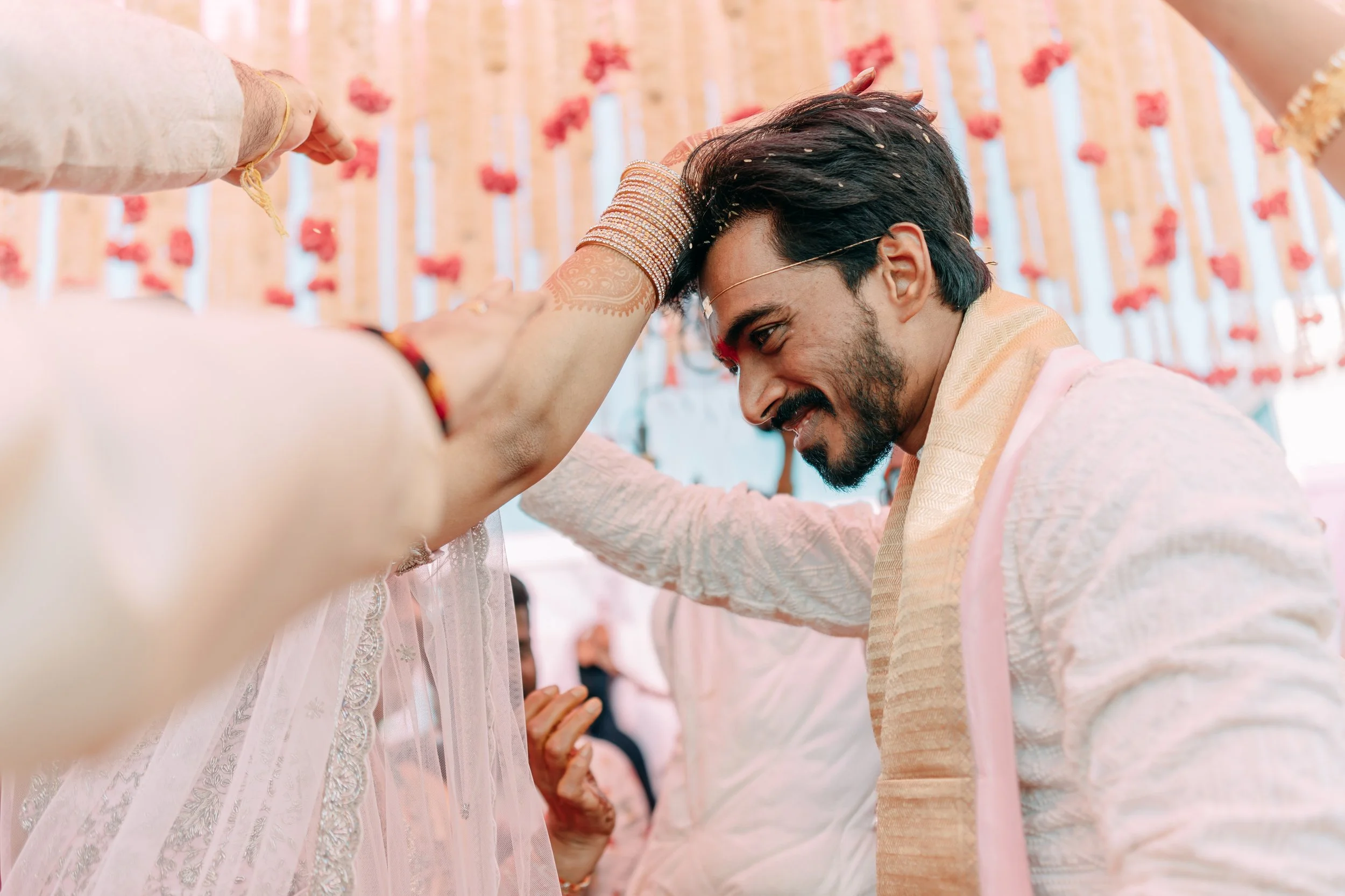 MEG+KOV_PM16670 .JPG