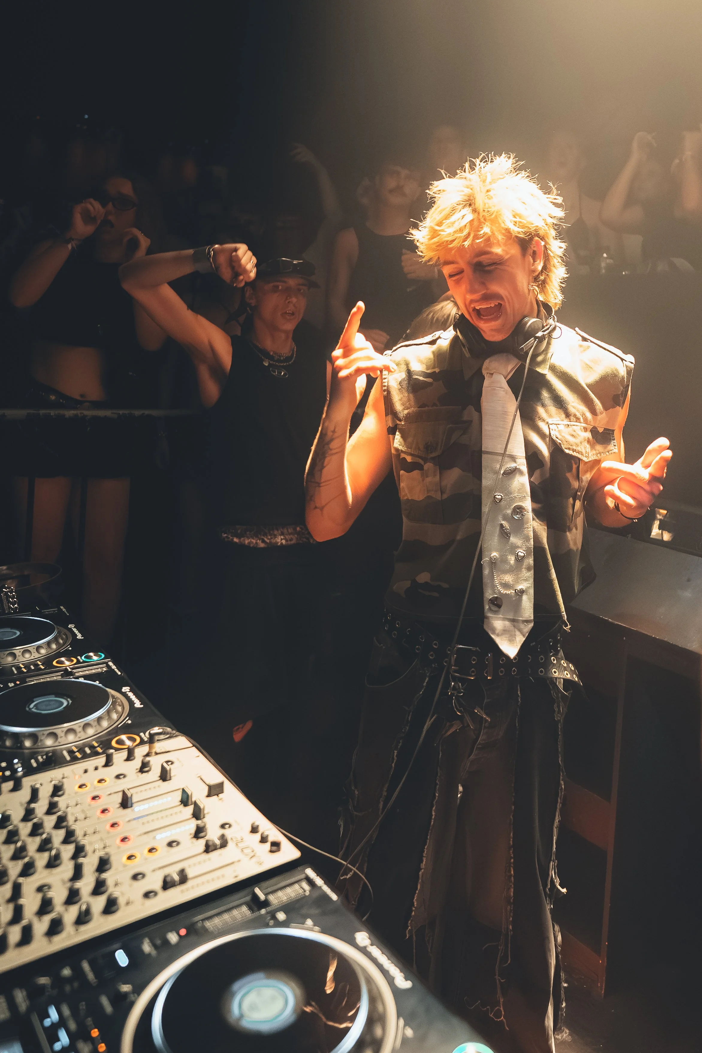 club-27.jpg
