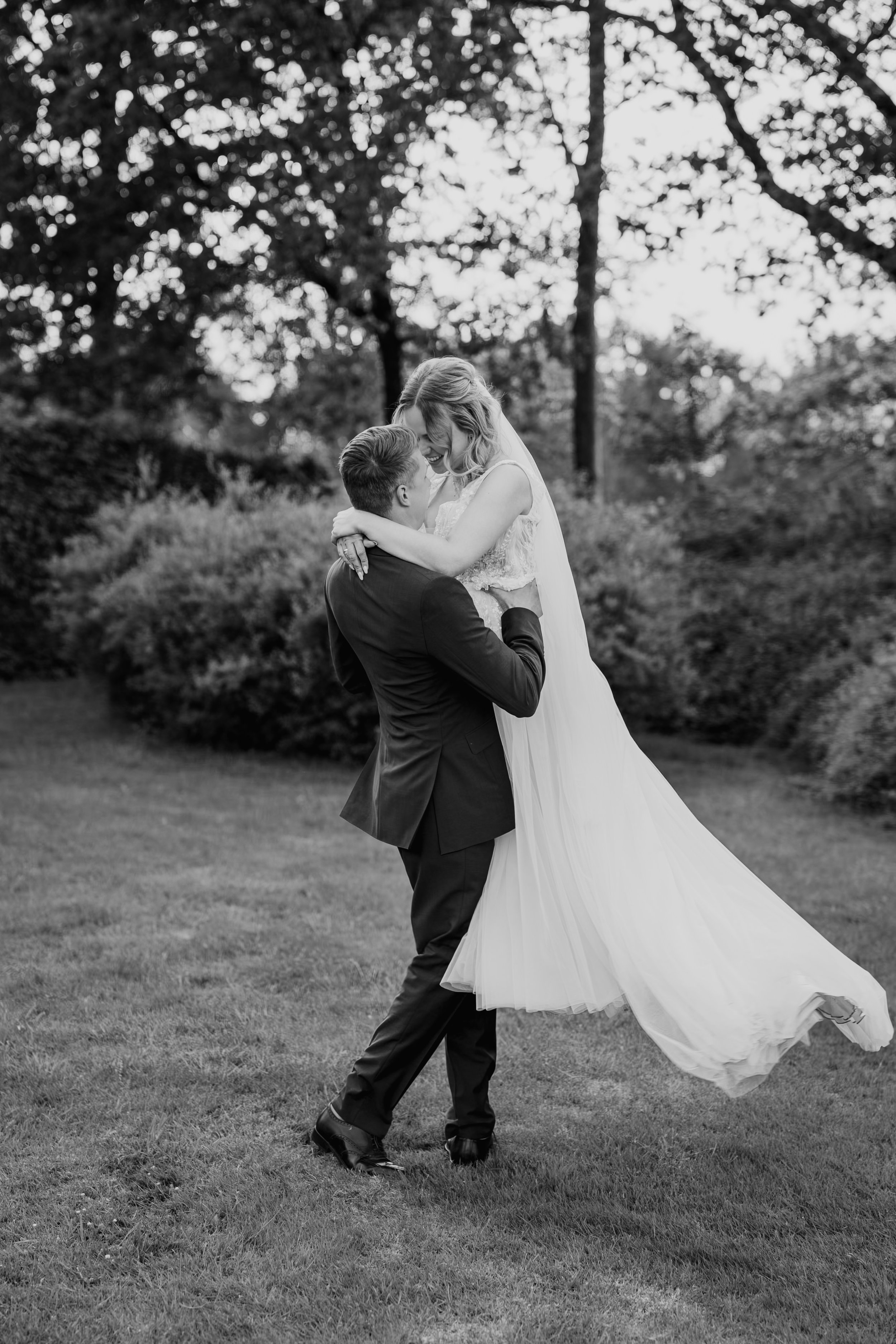 Anna & Lars_09.05.2026_Weddingsbytill-526.jpg