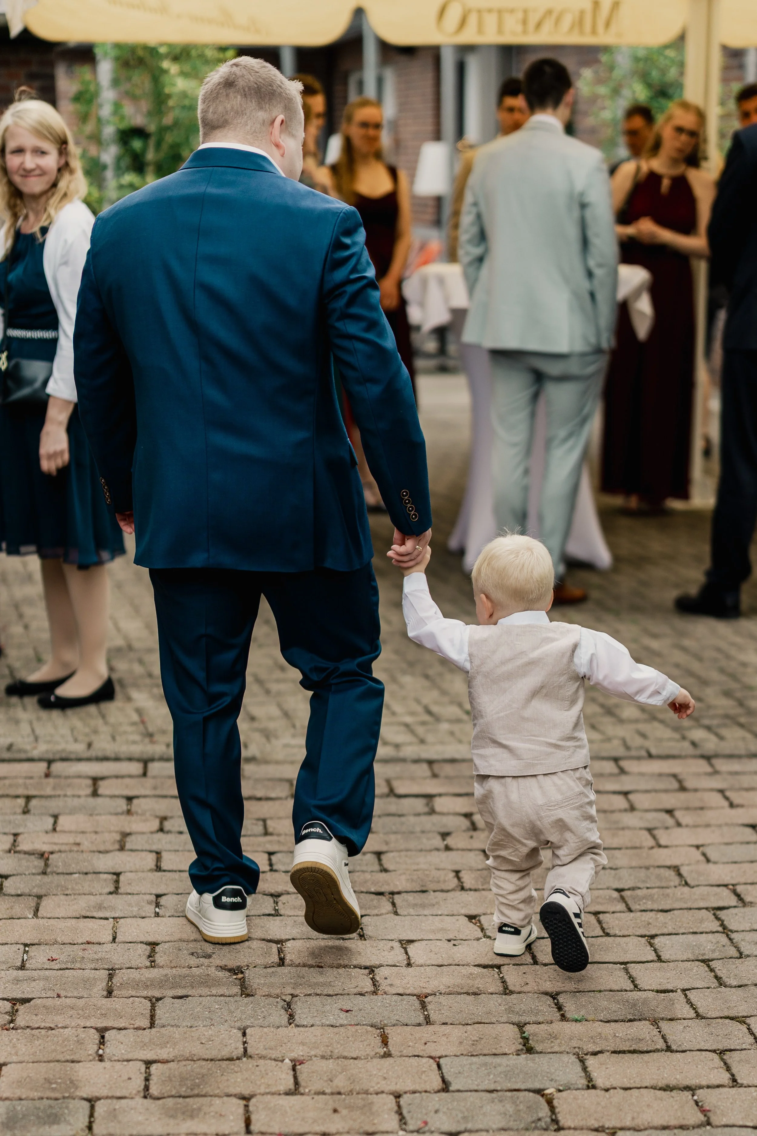 Anna & Lars_09.05.2026_Weddingsbytill-77.jpg