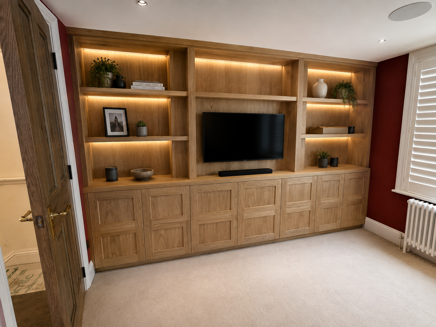 Modern Media Unit Oak.png