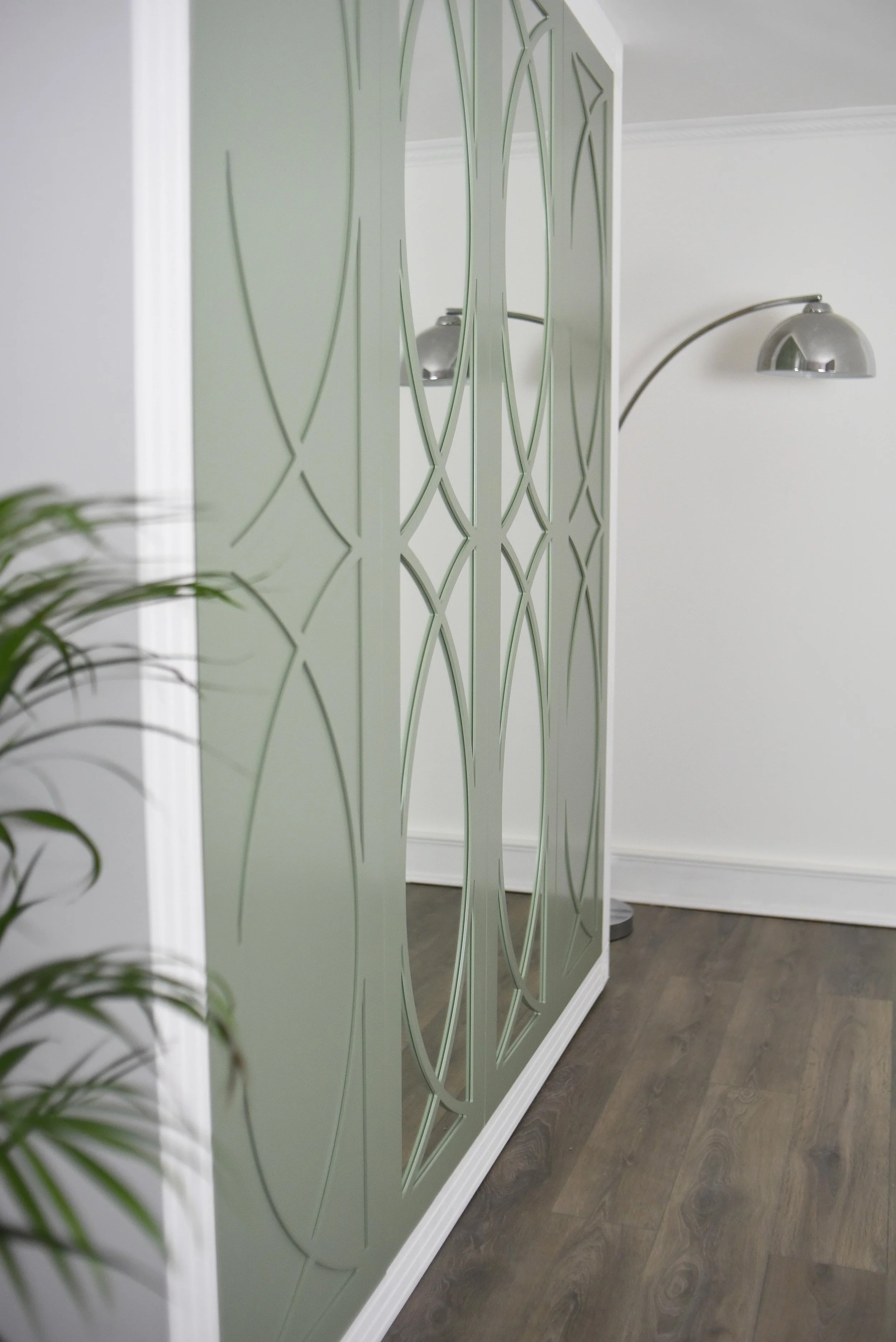 AREN Spray Painted Decorative Doors