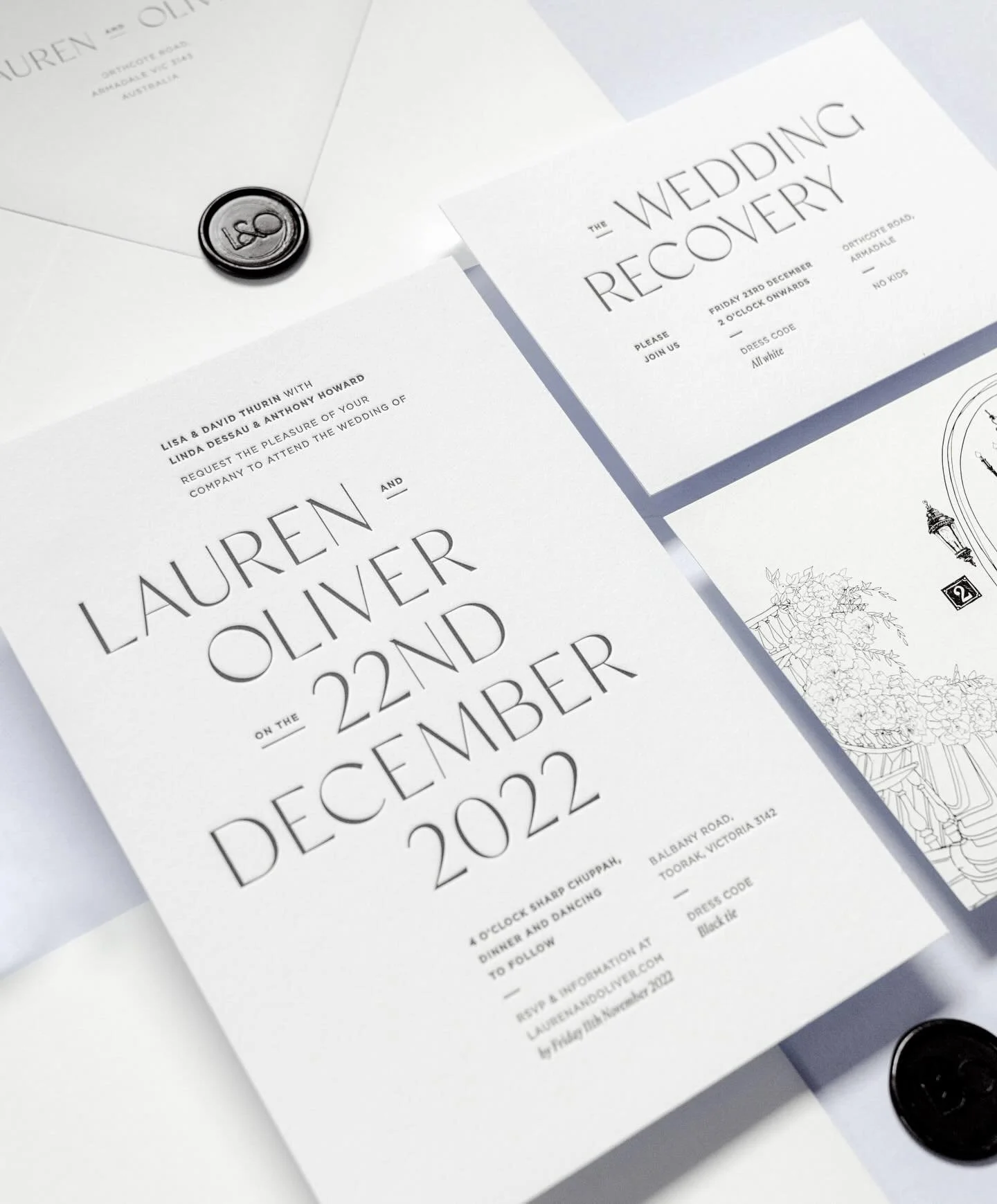 Contemporary typography with crisp black and white letterpress - say no more. 🖤
Lauren and Ollie&rsquo;s full invitation suite printed beautifully by @mickeylovesjacquiletterpress 

Design @jemandi_designs 
Event styling and planning @thebiggrouphos