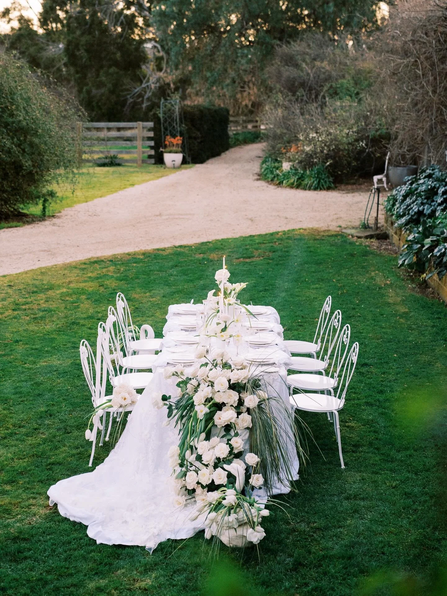 More details from the gorgeous shoot we were part of at the lovely @woolbrookhomestead 

Check out our website to view our new Fable collection.

With an incredible team:
Photo + Video: @redbookstudios
Creative Direction: @jennkarly
Bridal: @maison.o