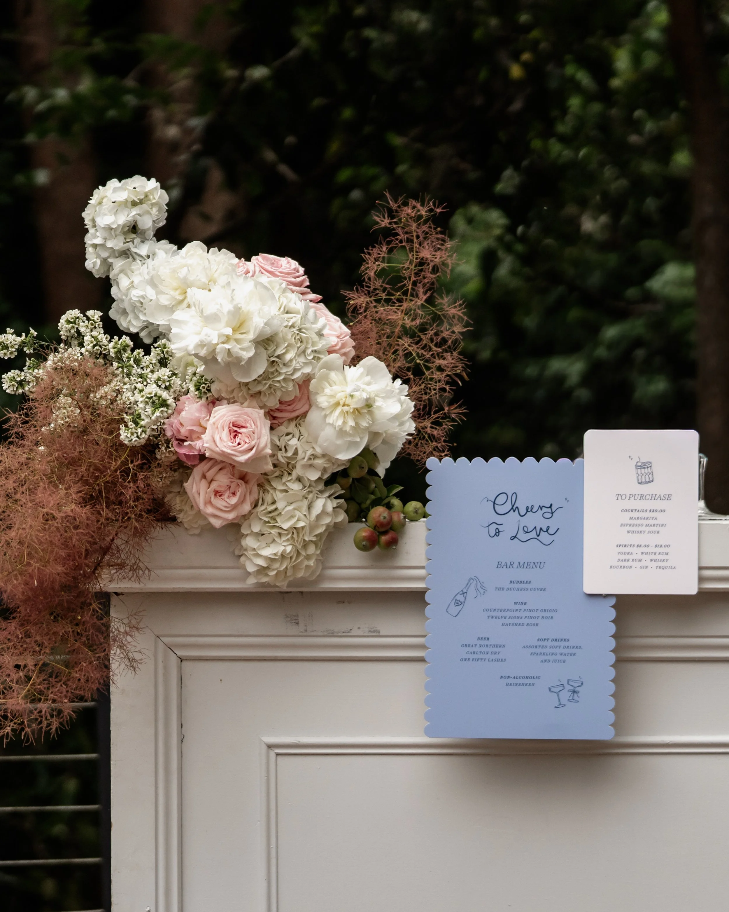 Scallops, blooms and a whole lot of charm

Photography @leannedoylephotography 
Coordination @eventsbysarahandbrooke
Florist @meander_studio
Signage &amp; stationery @jemandi_designs
Content @altarsocials
Hair @katel171
Makeup @clairejamiesonmakeup
C