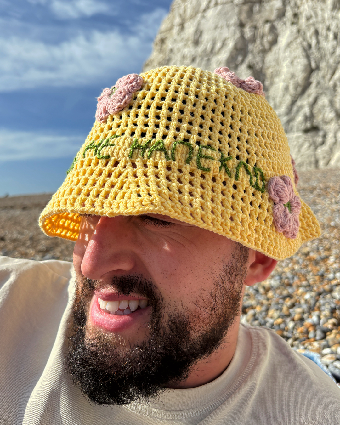 hat yellow 4.png