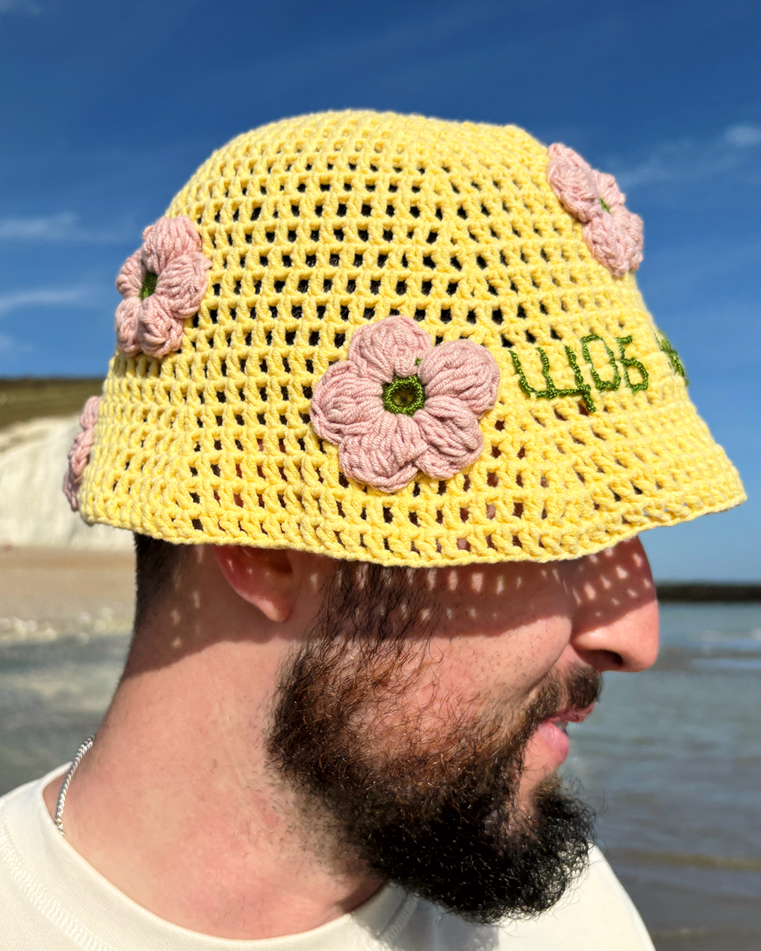 hat yellow.png