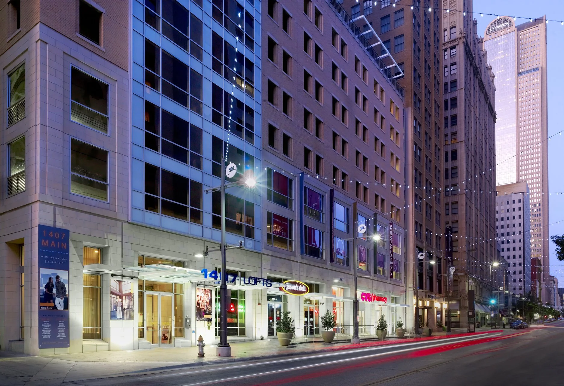 1407 Main and Retail CF012796.jpg