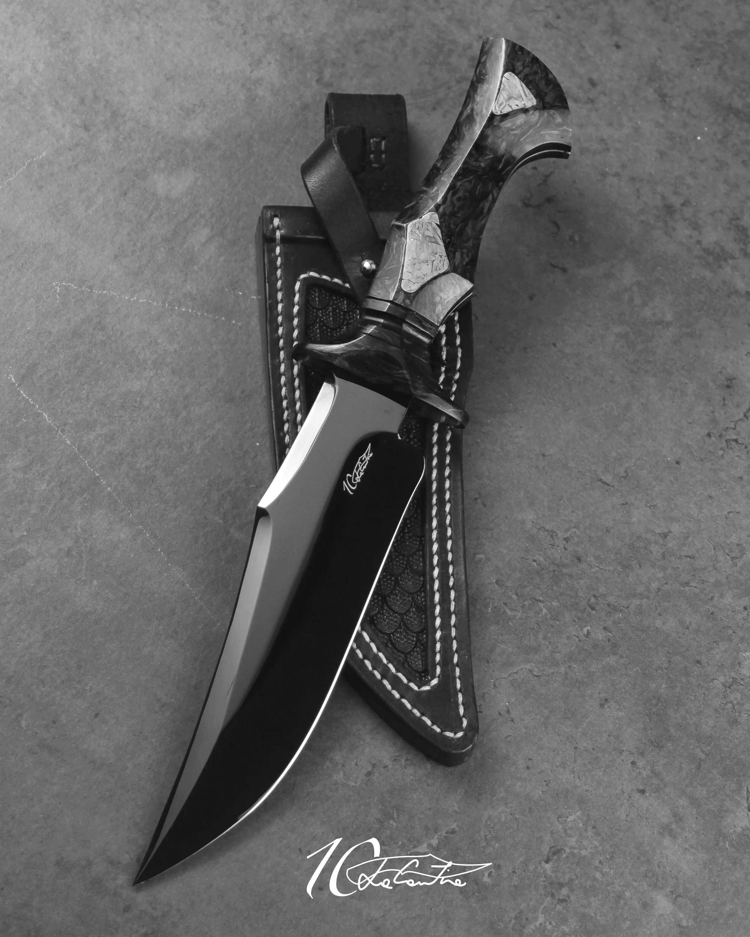 fixed blade knife Lucy lacantina knives meteorite carbon DLC