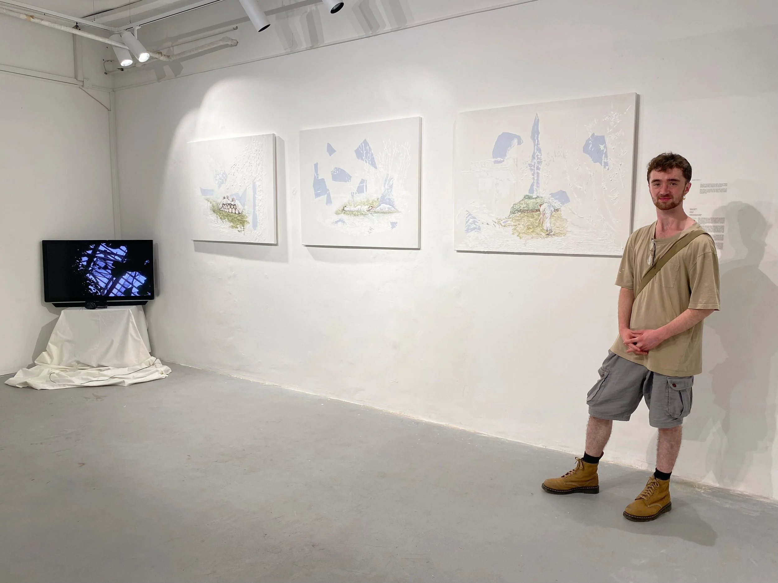 Installation view, 2024. 1111 Gallery, Budapest