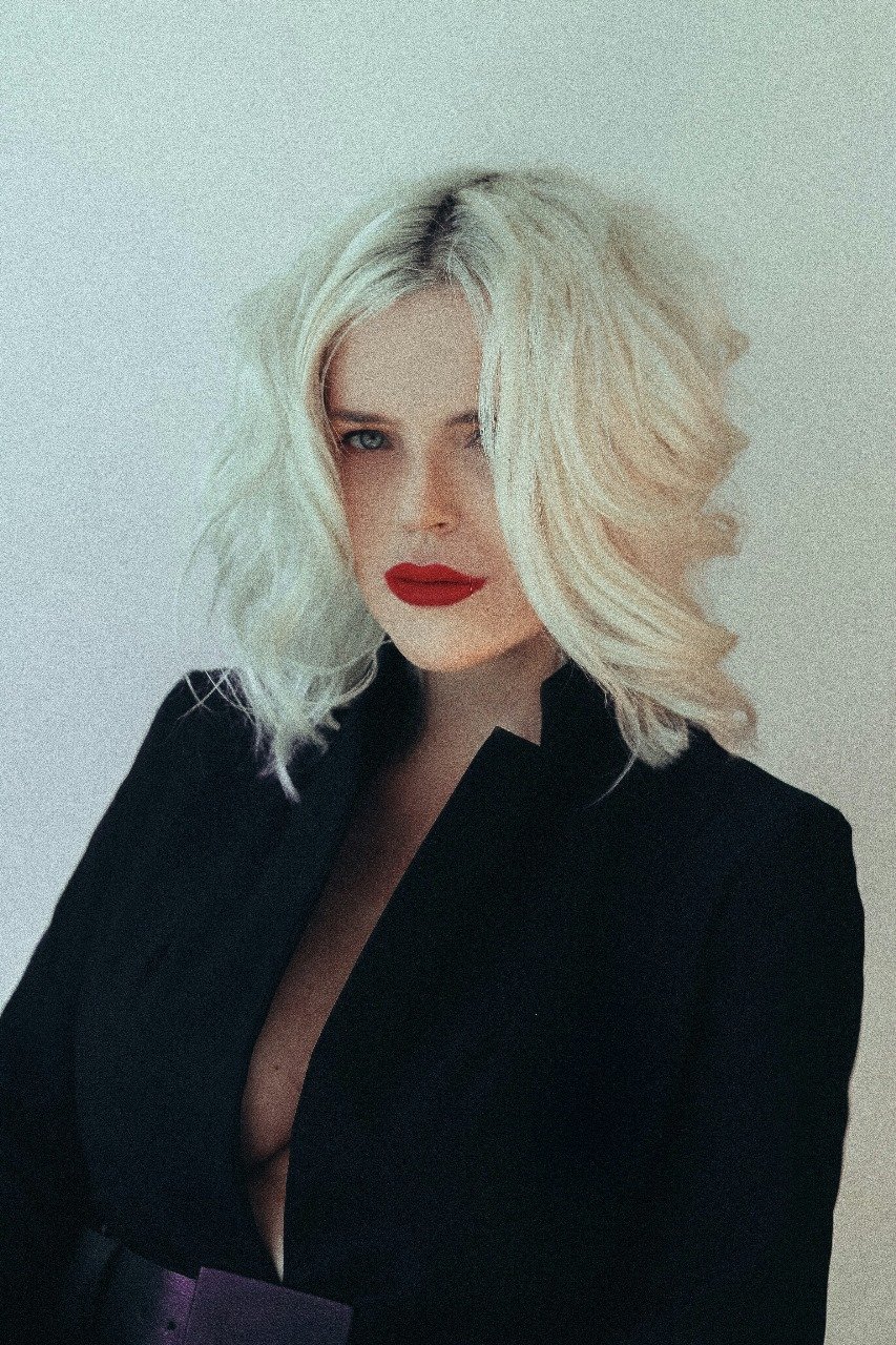 Woman with luscious blonde hair