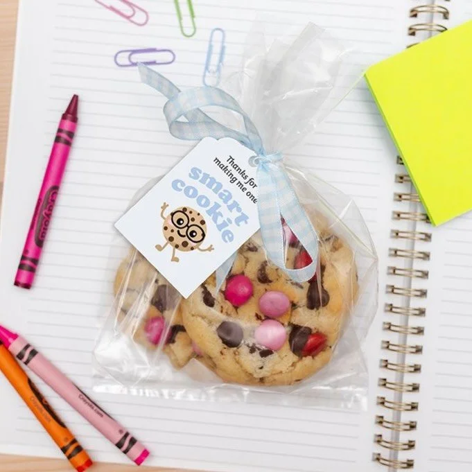 Introducing our newest product! Meet our Teacher Appreciation Sweet Set! This adorable gift set includes two cookies of your flavor choice, a cute bow, and tag that reads &ldquo;Thanks for making me one smart cookie.&rdquo; 

🍎 Teacher Appreciation 