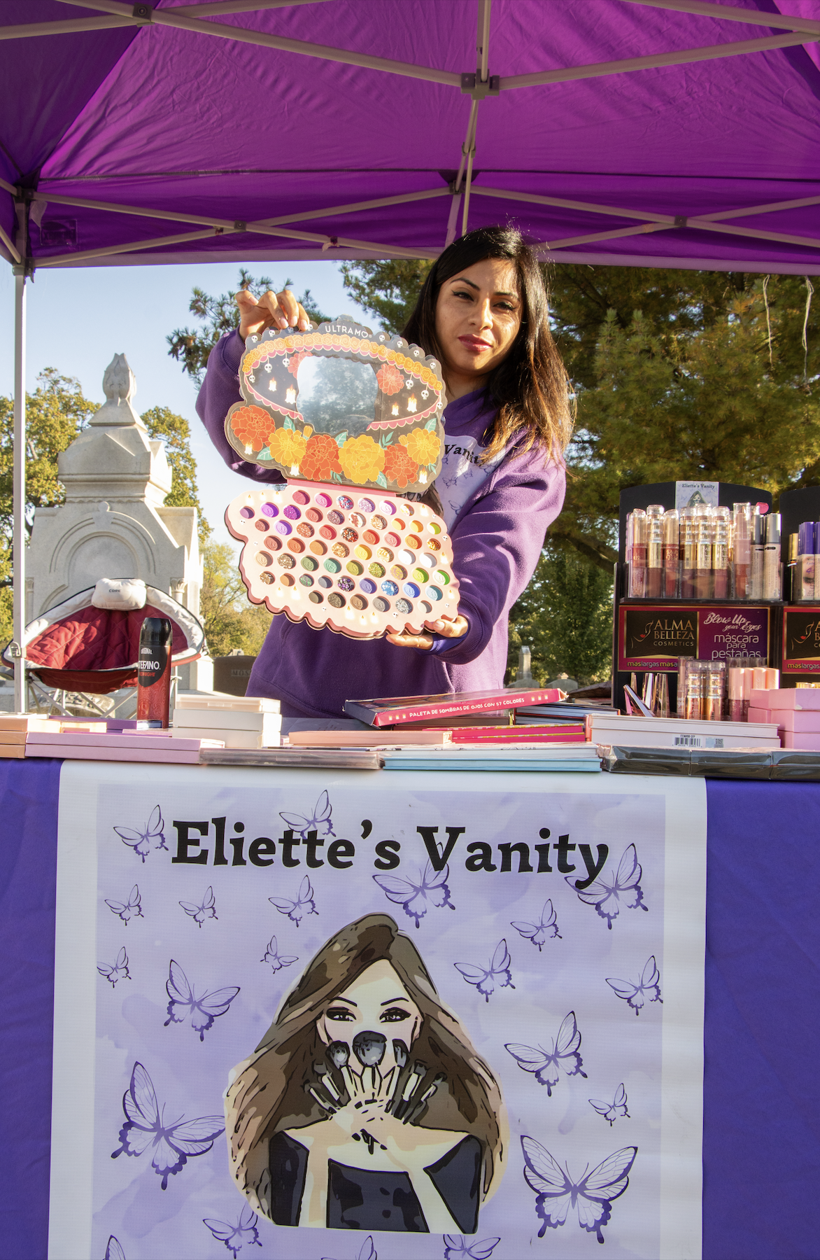 makeup display ND.png