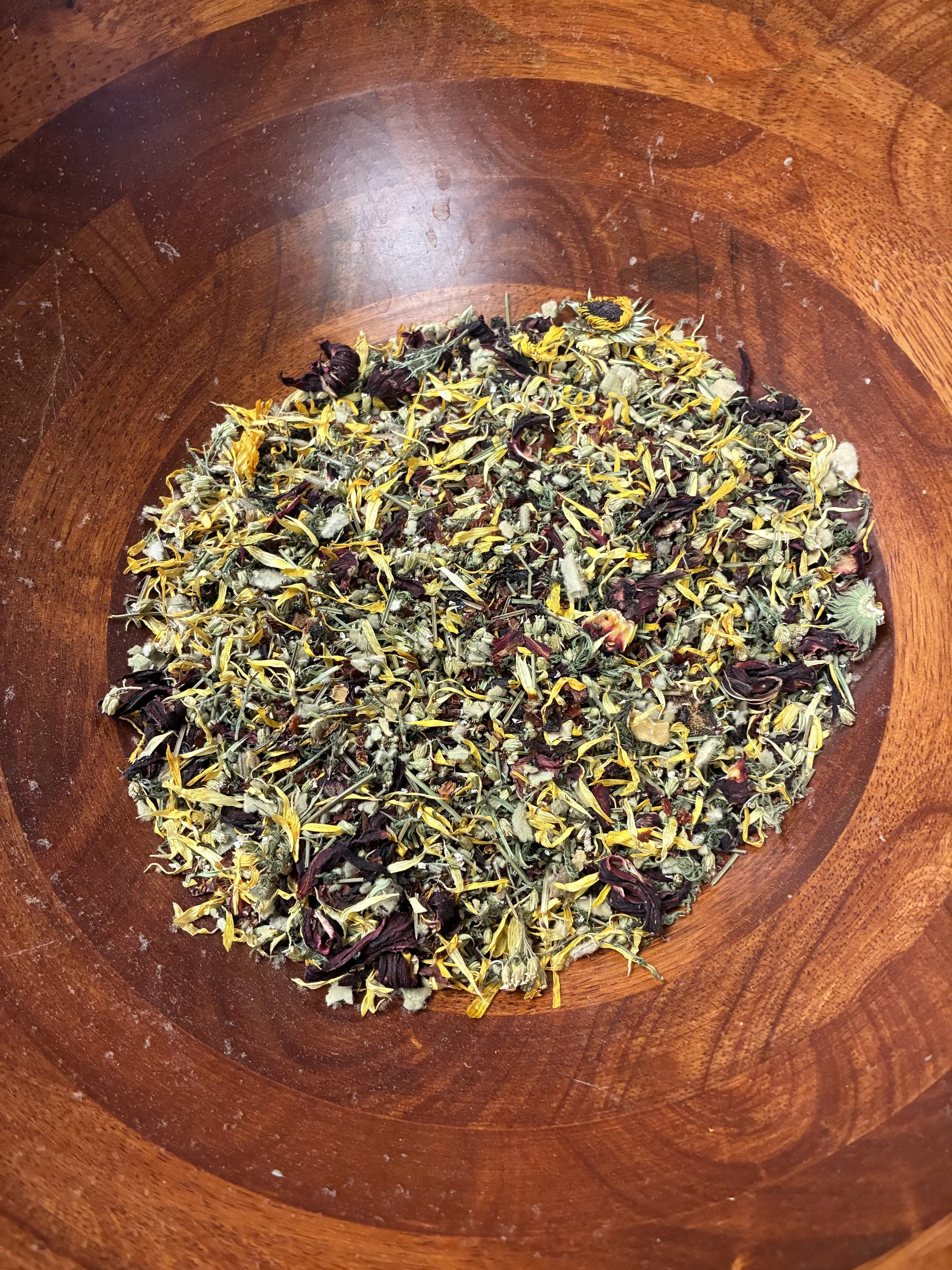 The Alchemist's Workshop: Tea Blends &amp; Tinctures