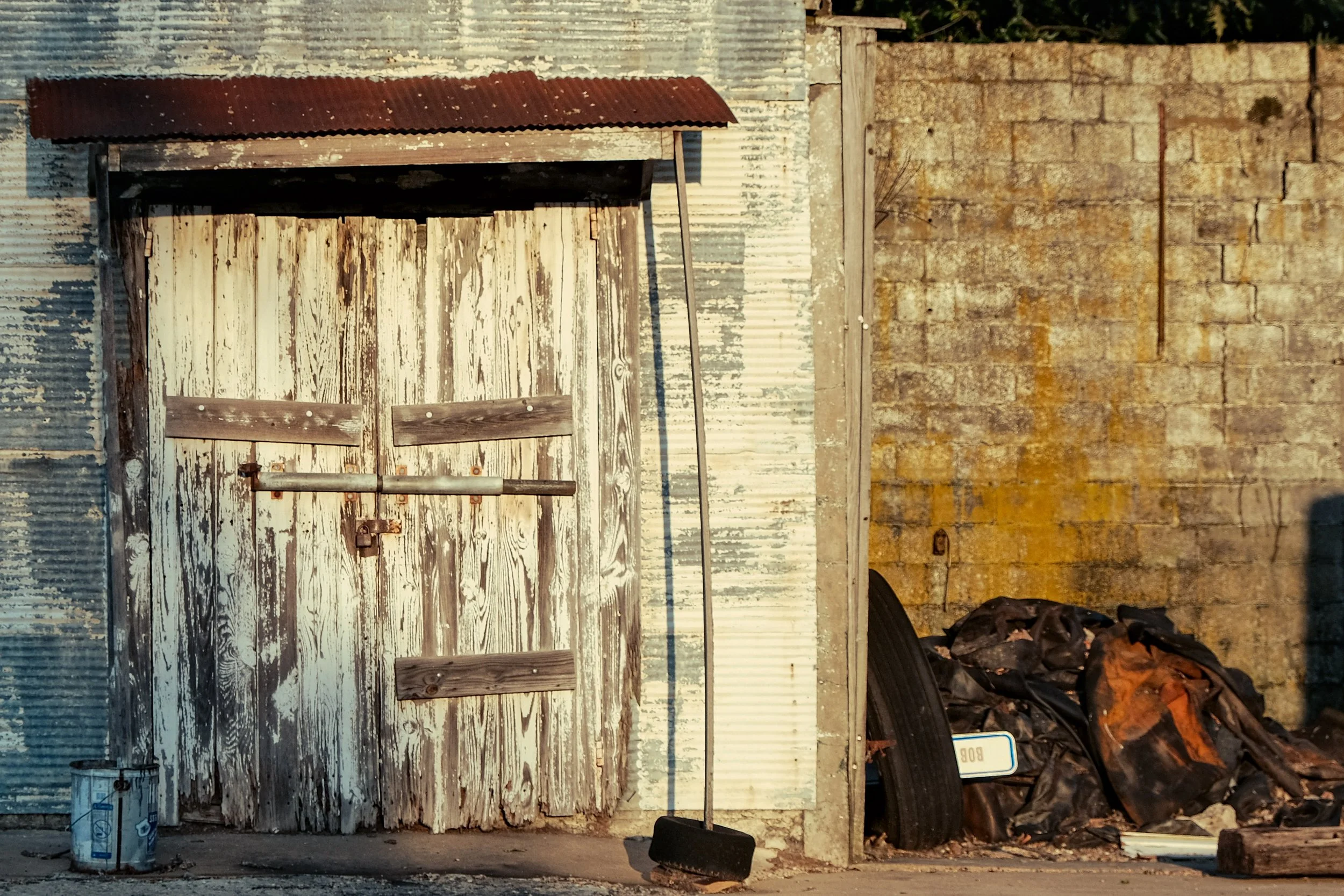 Tire Shop - Altheimer, Arkansas