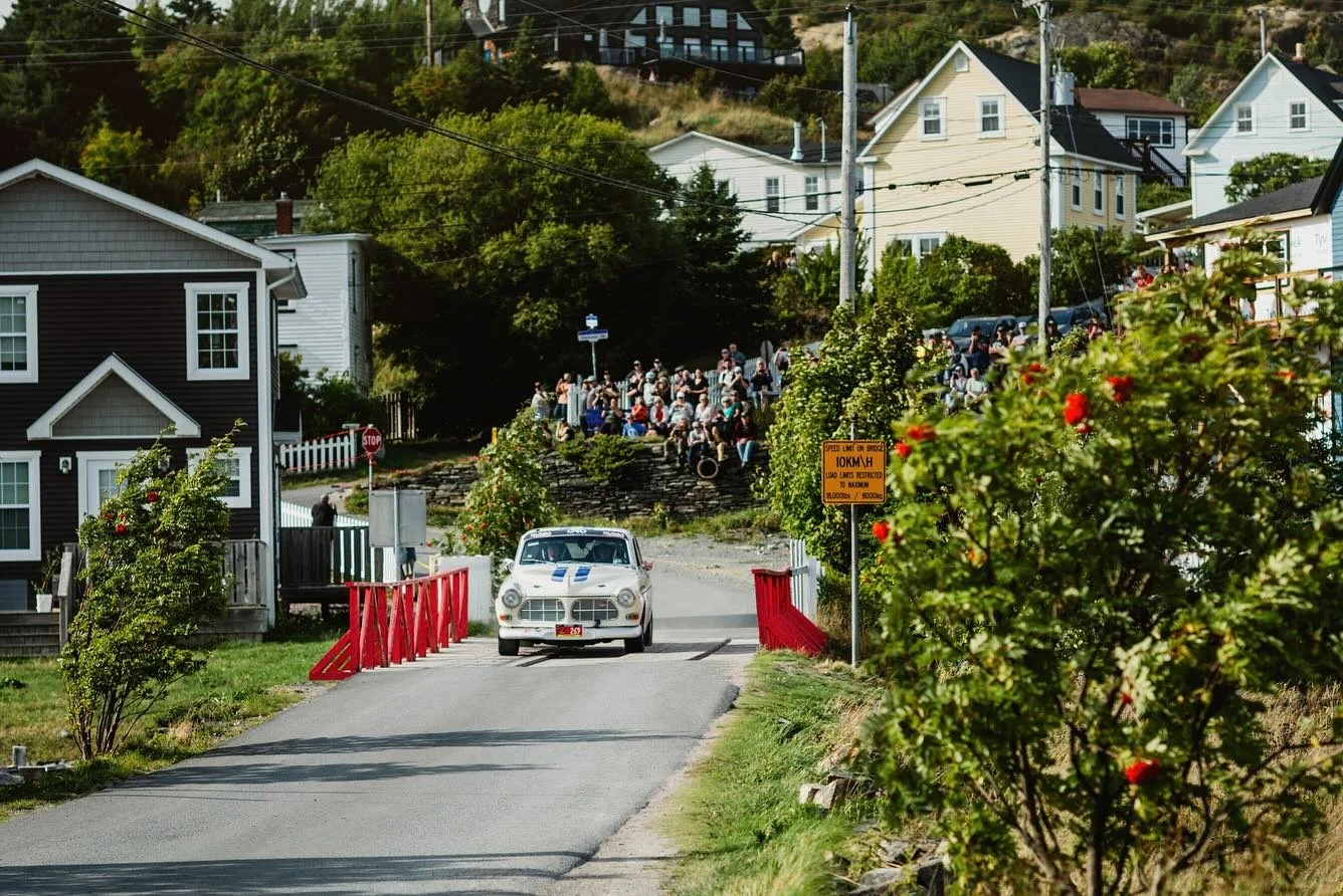 Absolutely committed to that turn our guys finished last day and we are all heading to the finish line .
Hydration and tapping provided of course by @targanl 😎😉
.
.
.
#targa #newfouland #racing #rally