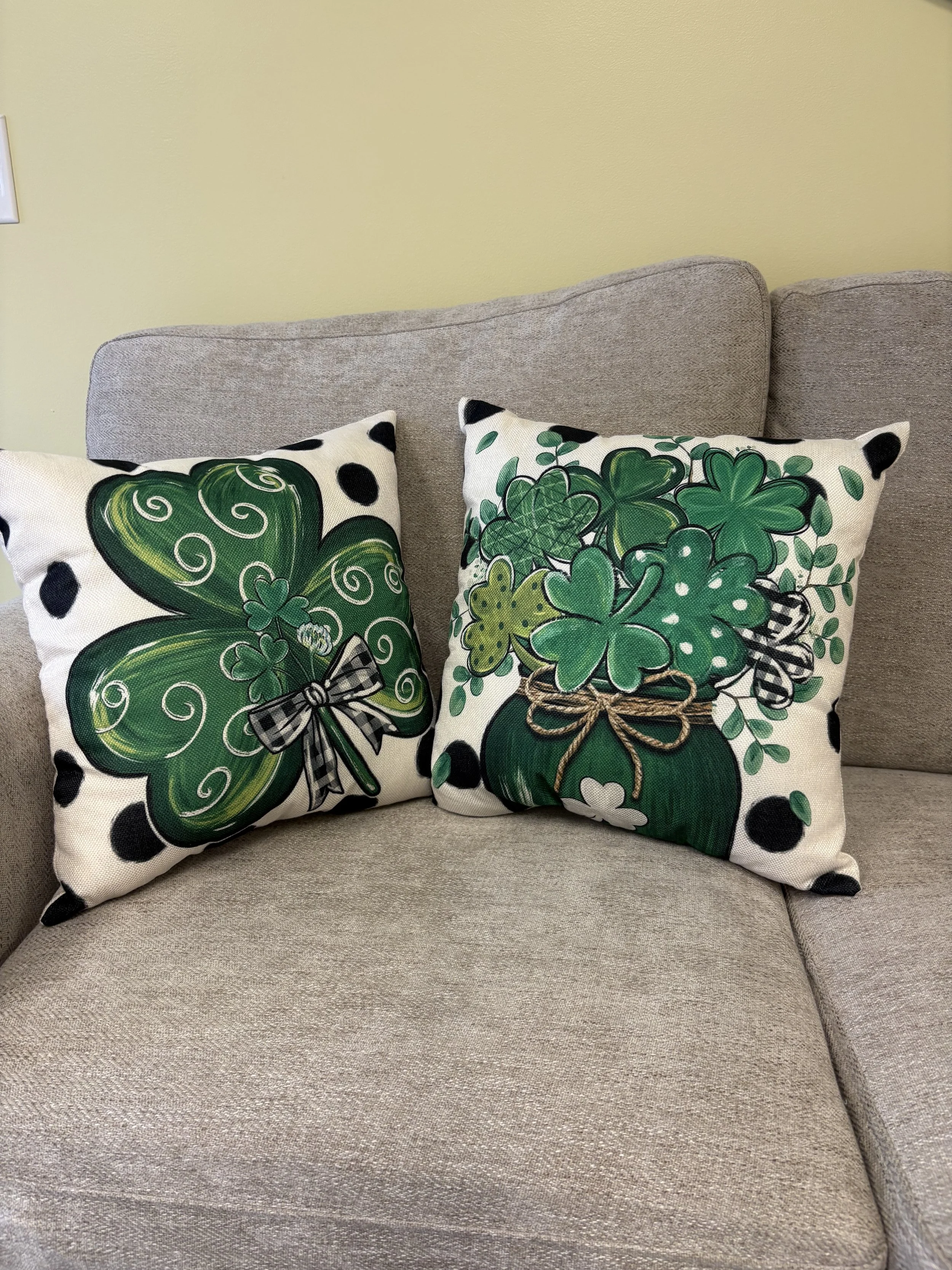 St. Patrick's Clovers (Pair)