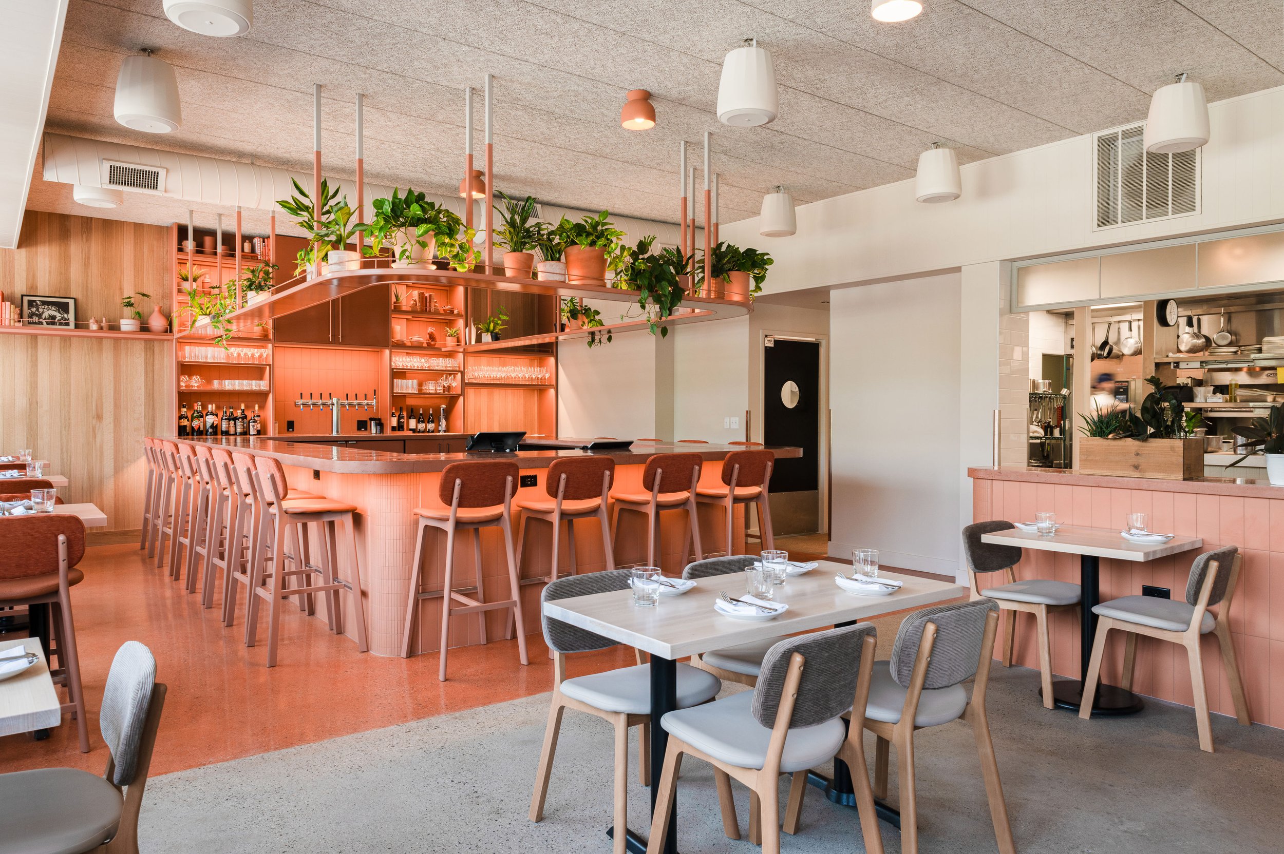 Gufo_Restaurant_02.jpg