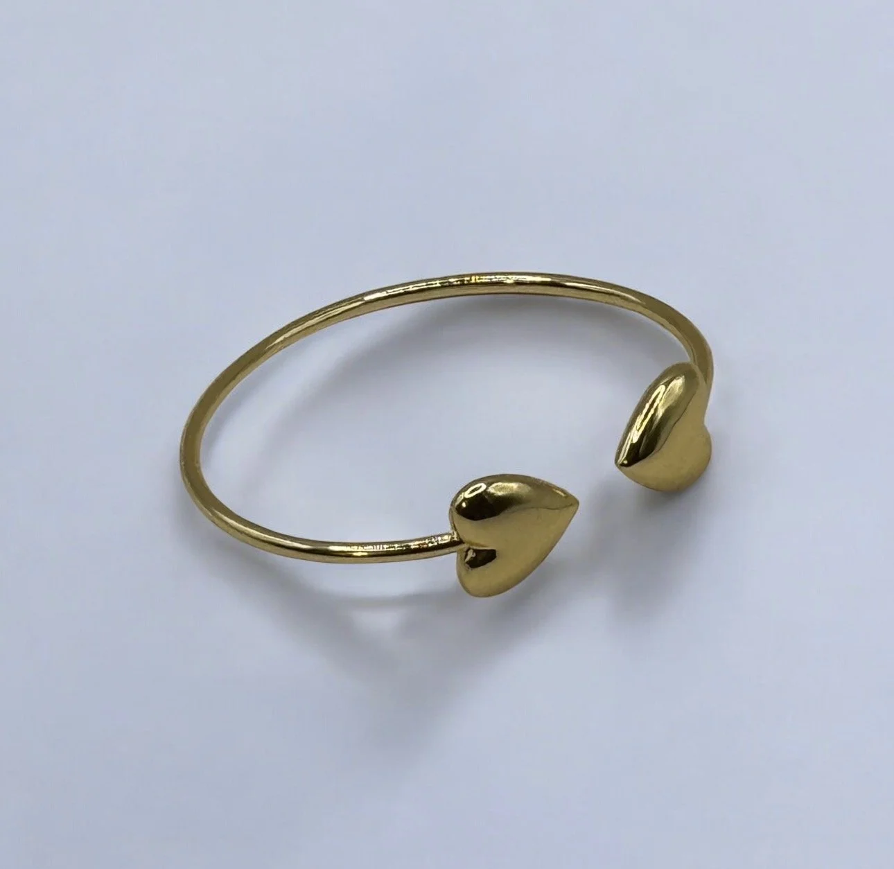18k Gold-Plated Heart Cuff