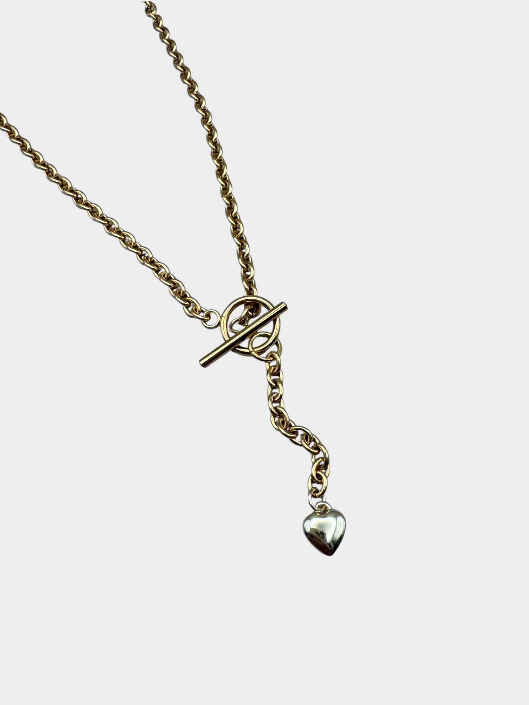 Rolo Toggle Chain with Heart Charm Drop