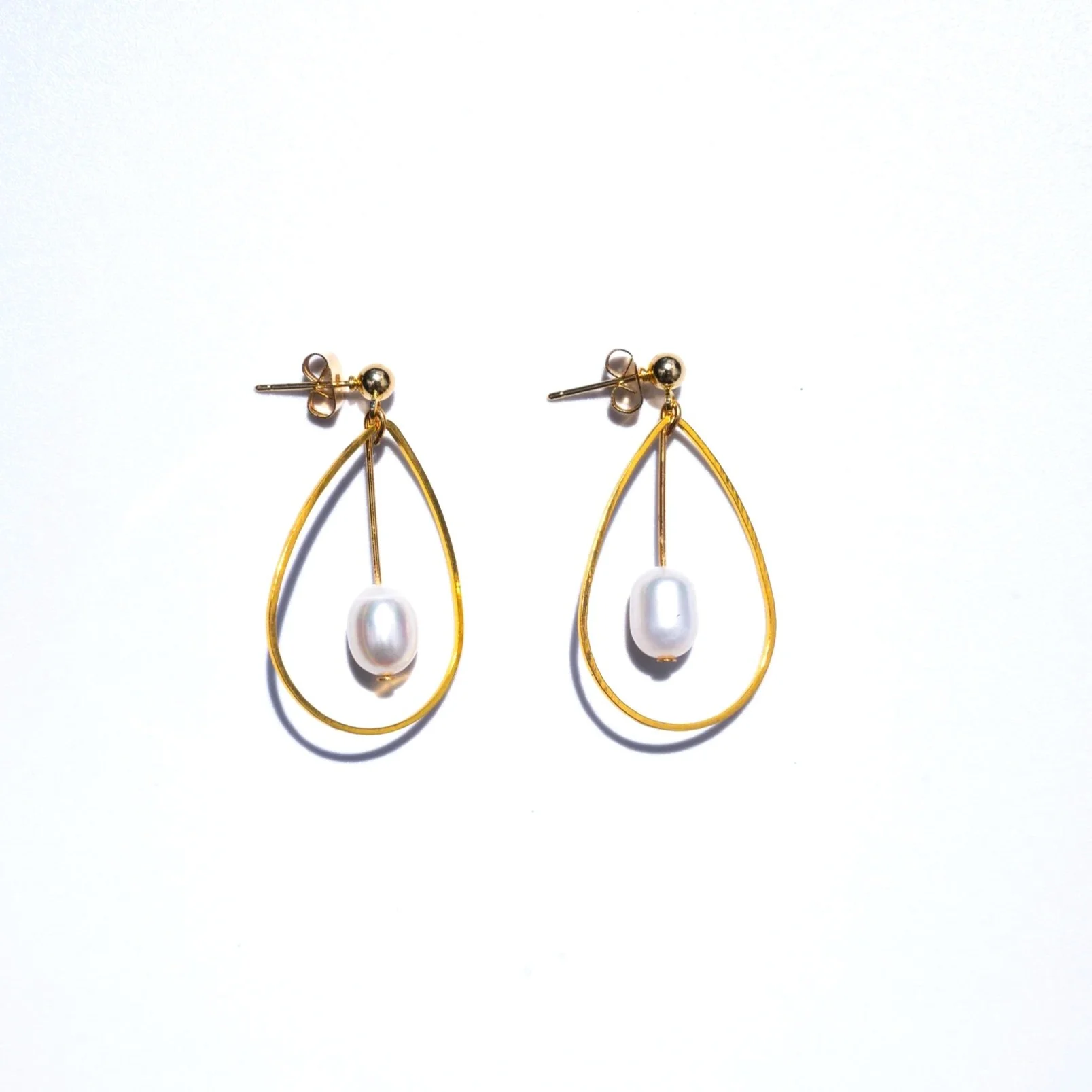 Pearl Teardrop Earring