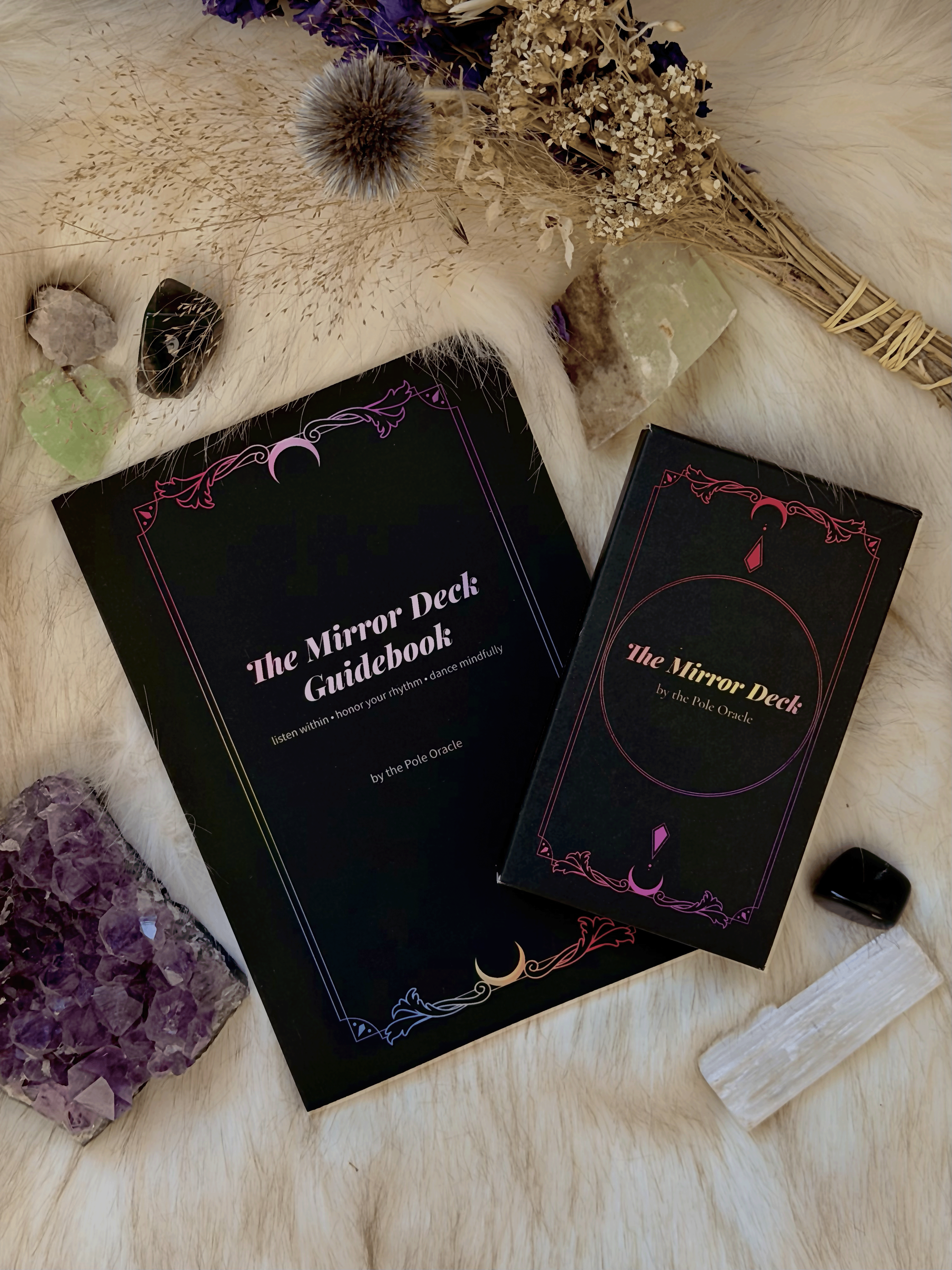 The Complete Oracle Experience: The Mirror Deck + Guidebook