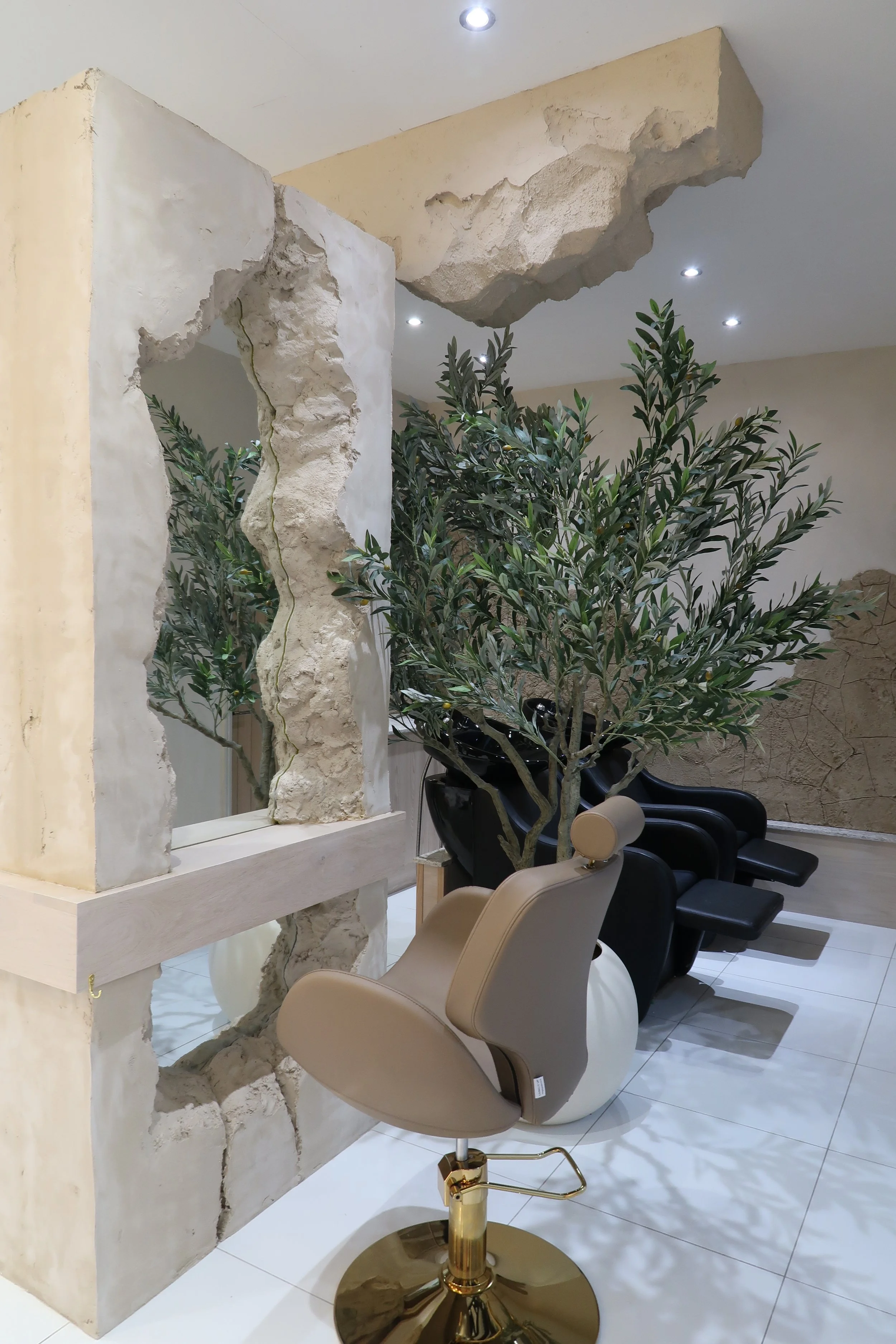 the studio by alex reviews.JPG