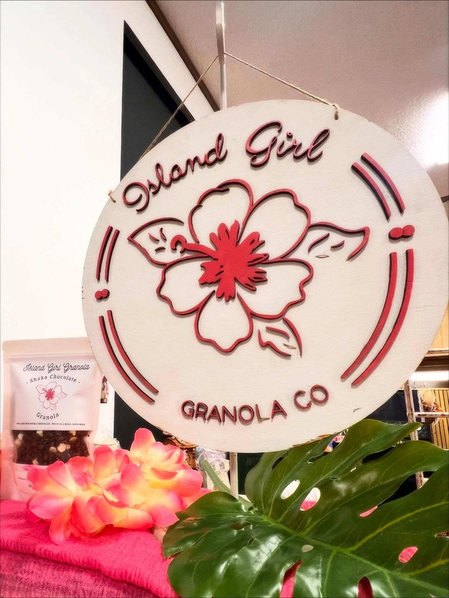Big thank you to everyone who came to Holy Cow Boutique ! It was an amazing show and I&rsquo;m so thankful for all the support. Stay tuned for where I will be next ! For now, I&rsquo;m busy baking lots more yummy granola 🌺