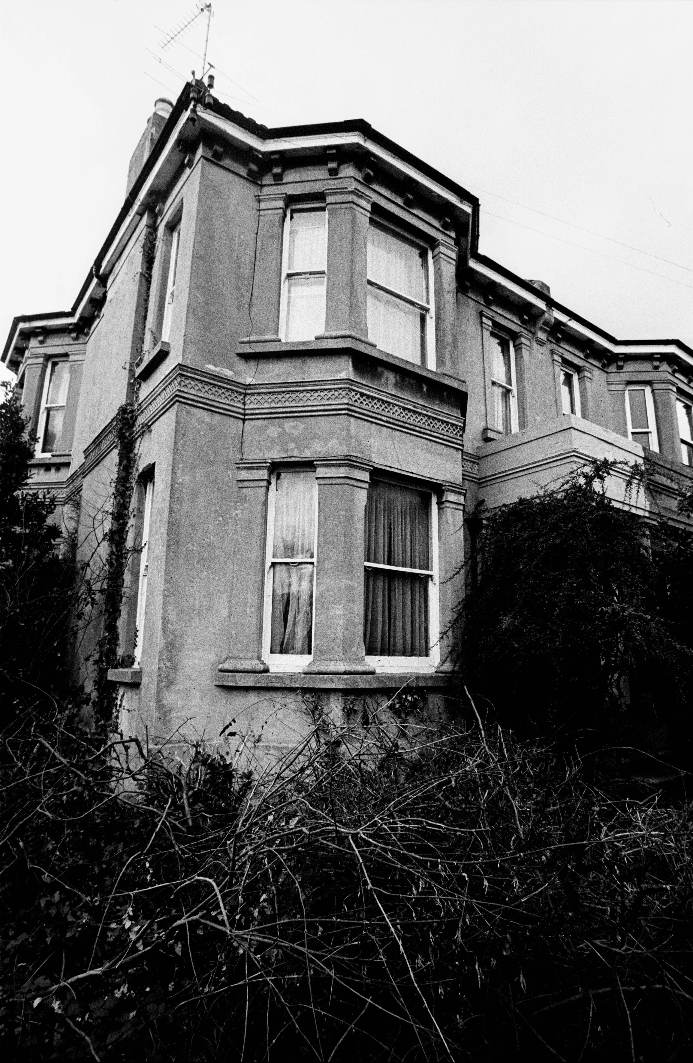 THE HOUSE OF THE VICTIM, MISS JEAN BARNES, WAS SO OVERGROWN THE POSTMAN HAD THREATENED TO STOP DELIVERING THE MAIL ON A HOT JULY EVENING, WORTHING POLICE HAD TAKEN A CALL: THE TREMULOUS VOICE OF AN ELDERLY WOMAN WAS SAYING THAT HER FRIEND WASN'T