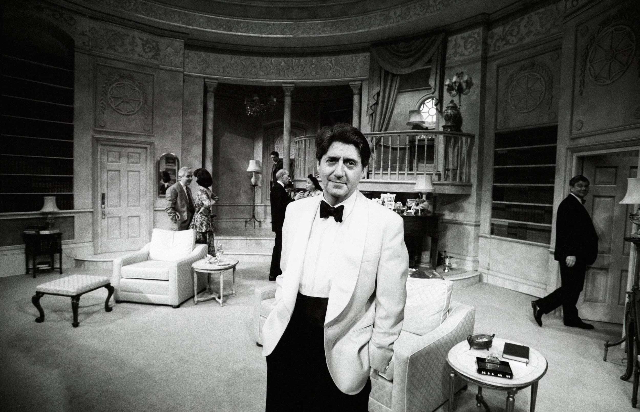   TOM CONTI   ON THE SET OF  PRESENT LAUGHTER,  THE GLOBE, LONDON 